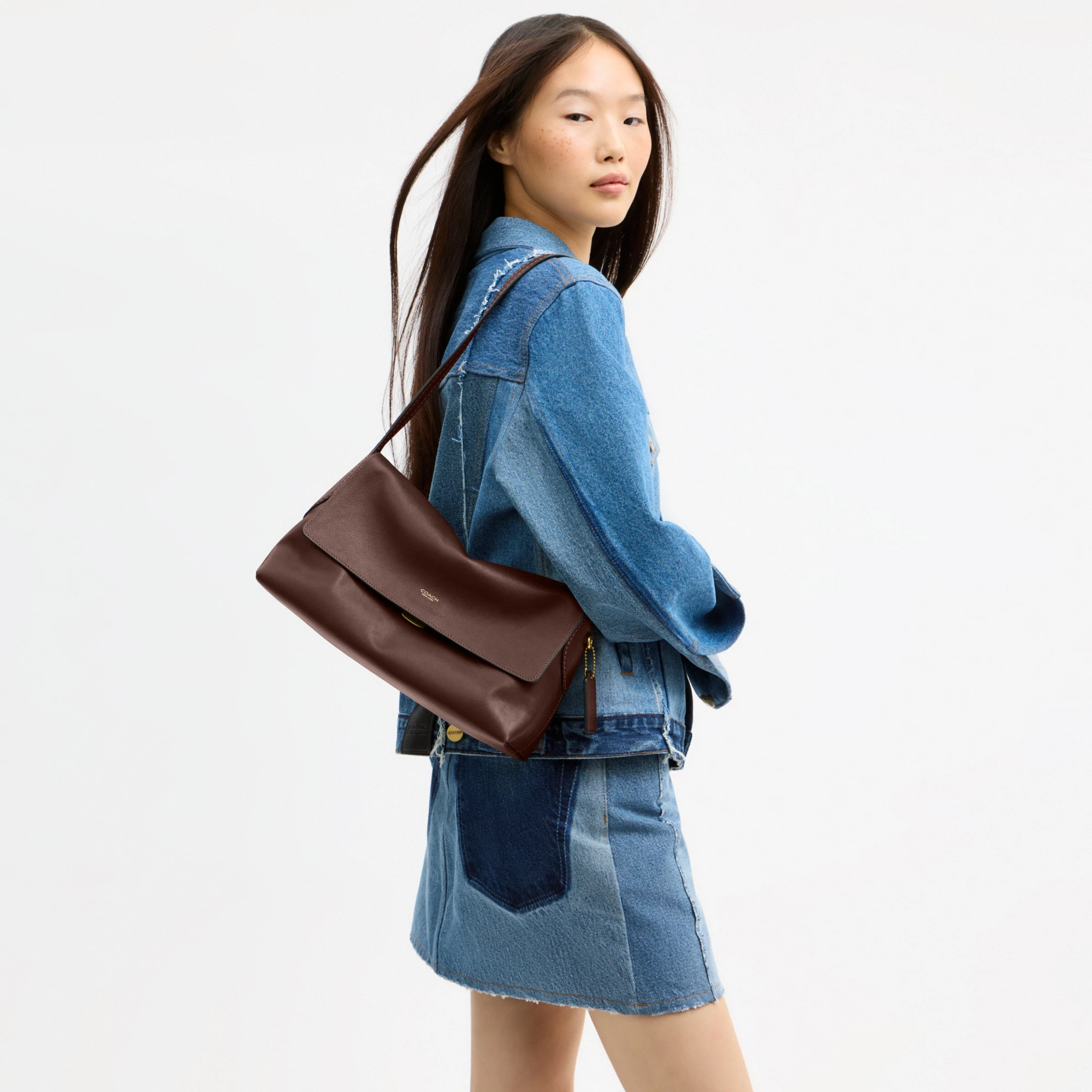 COACH®,Chelsea Shoulder Bag 30,Suede,Leather,Shoulder Bag,3D Embellishment,Metal,Pendant,Lined,Brass,Casual,Brown,Detail View