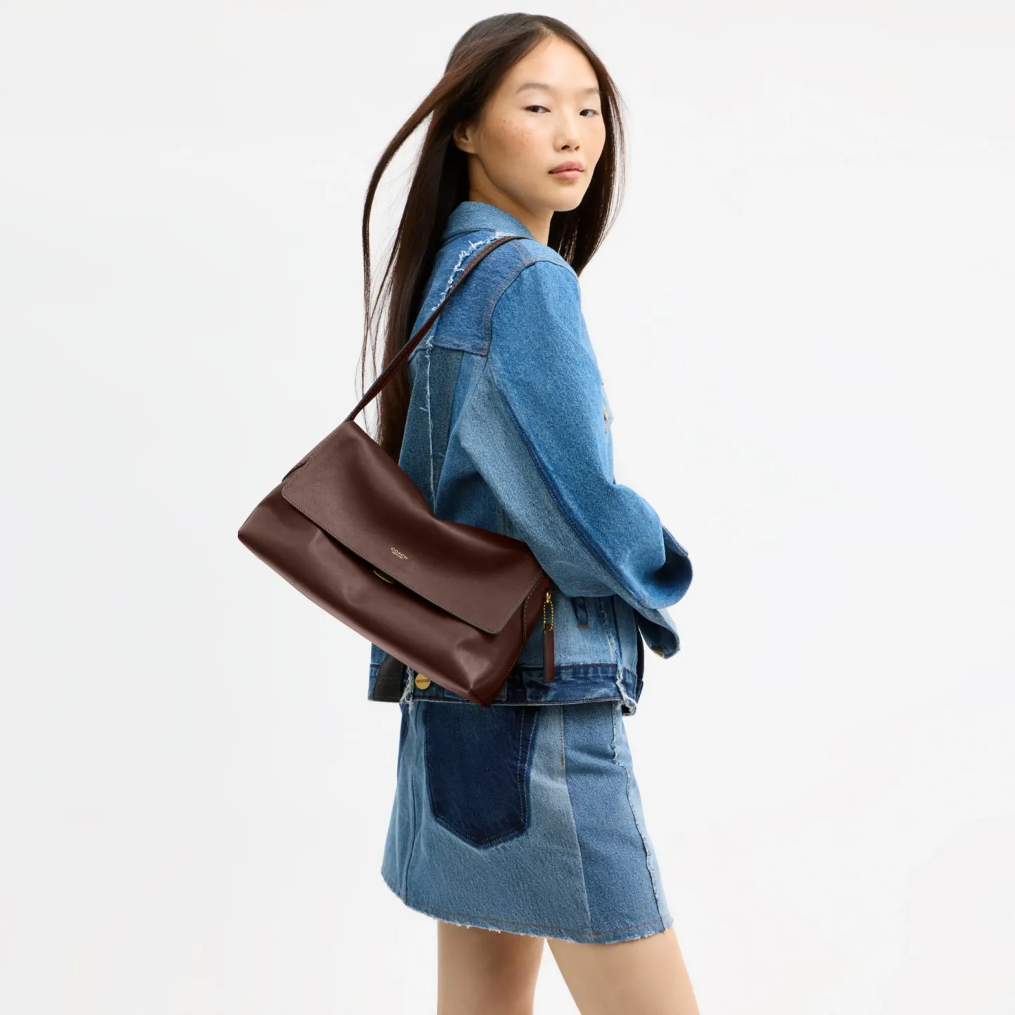 COACH®,Chelsea Shoulder Bag 30,Suede,Leather,Shoulder Bag,3D Embellishment,Metal,Pendant,Lined,Brass,Casual,Brown,Detail View
