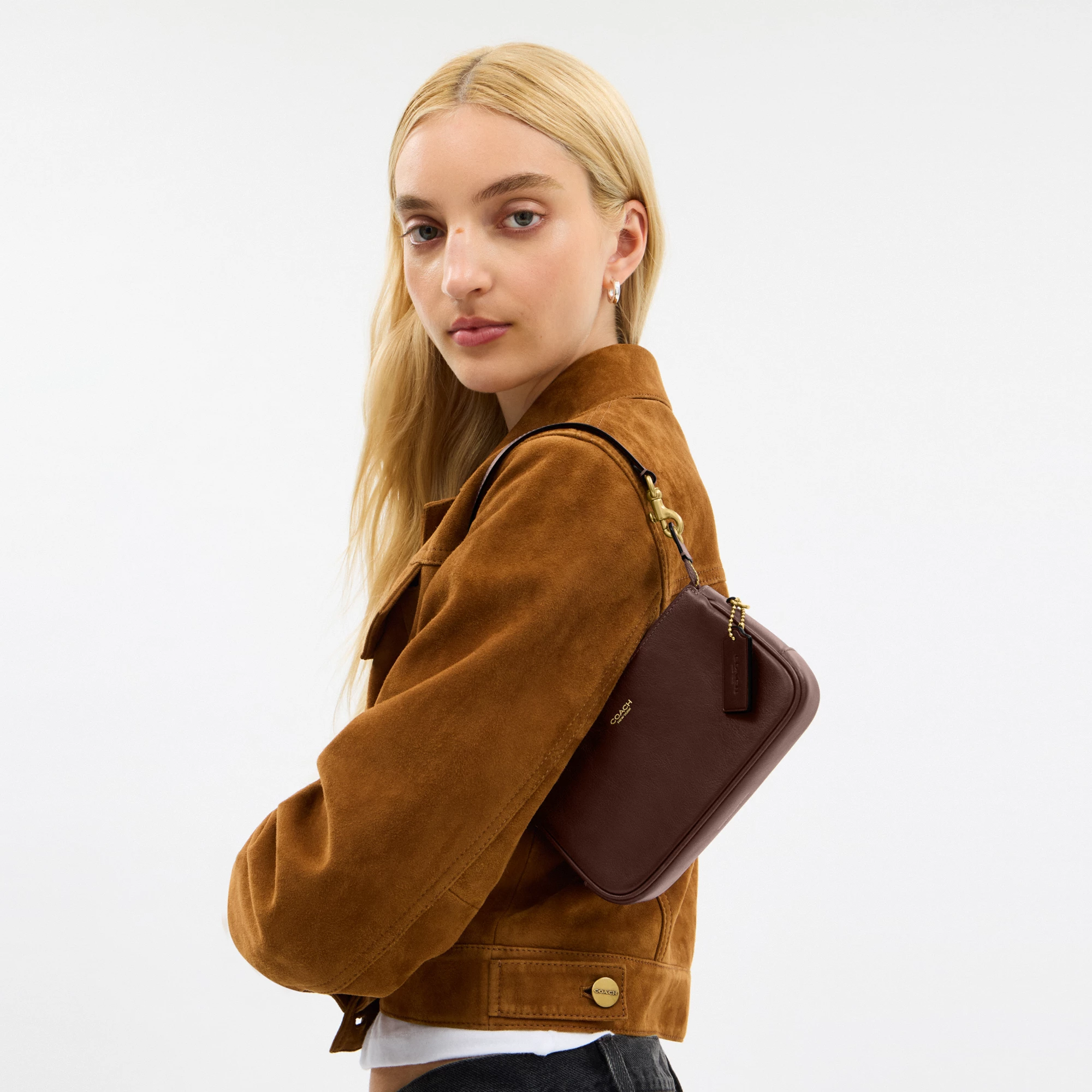 COACH®,Plaza Bag 18,Leather,Shoulder Bag,Compact,Lined,Adjustable,Brass,Gold Metal,Day Party,Brown,Detail View