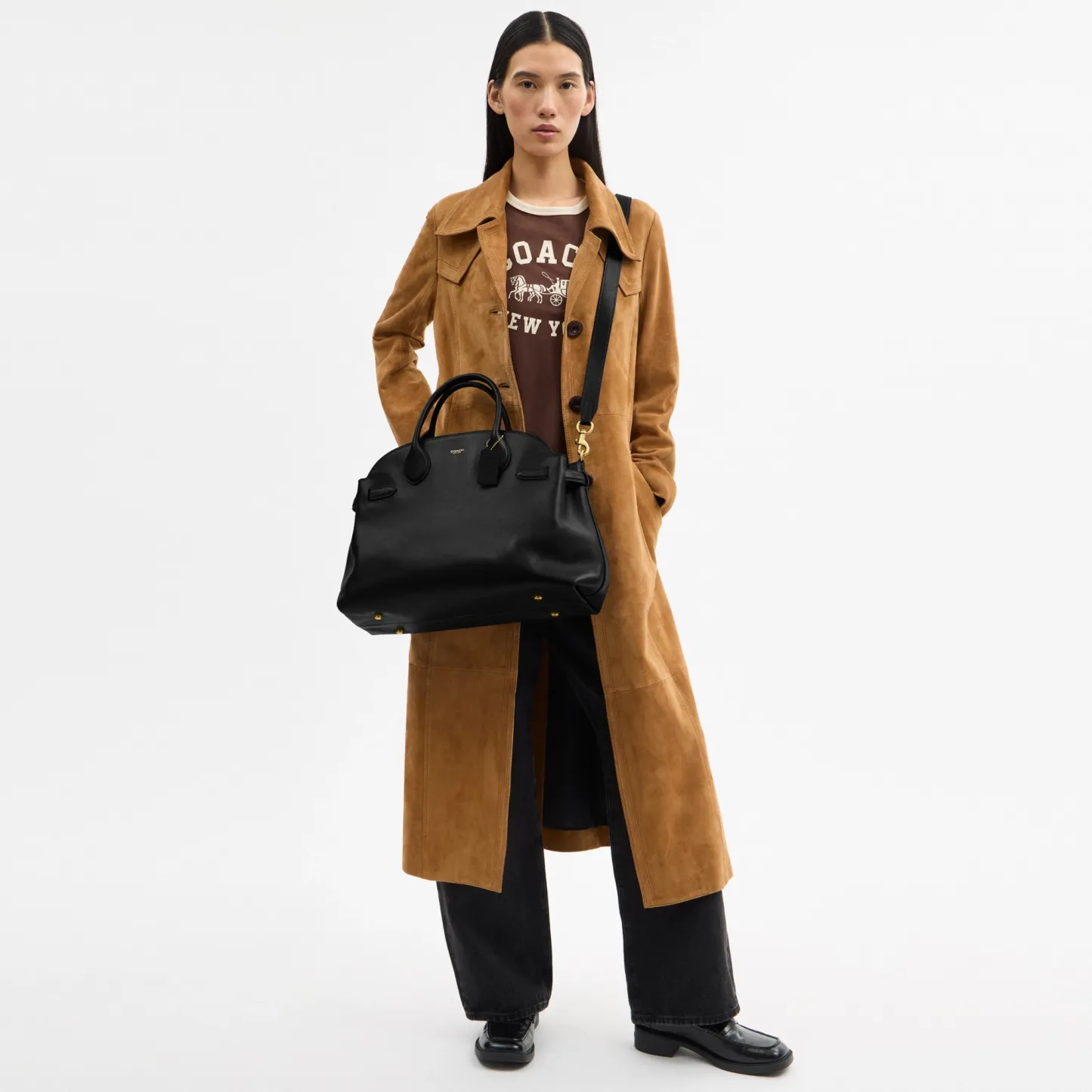COACH®,Soft Empire Carryall Bag 40,Leather,Carryall,Logo,Gusset,Gold Metal,Work,Black,Detail View