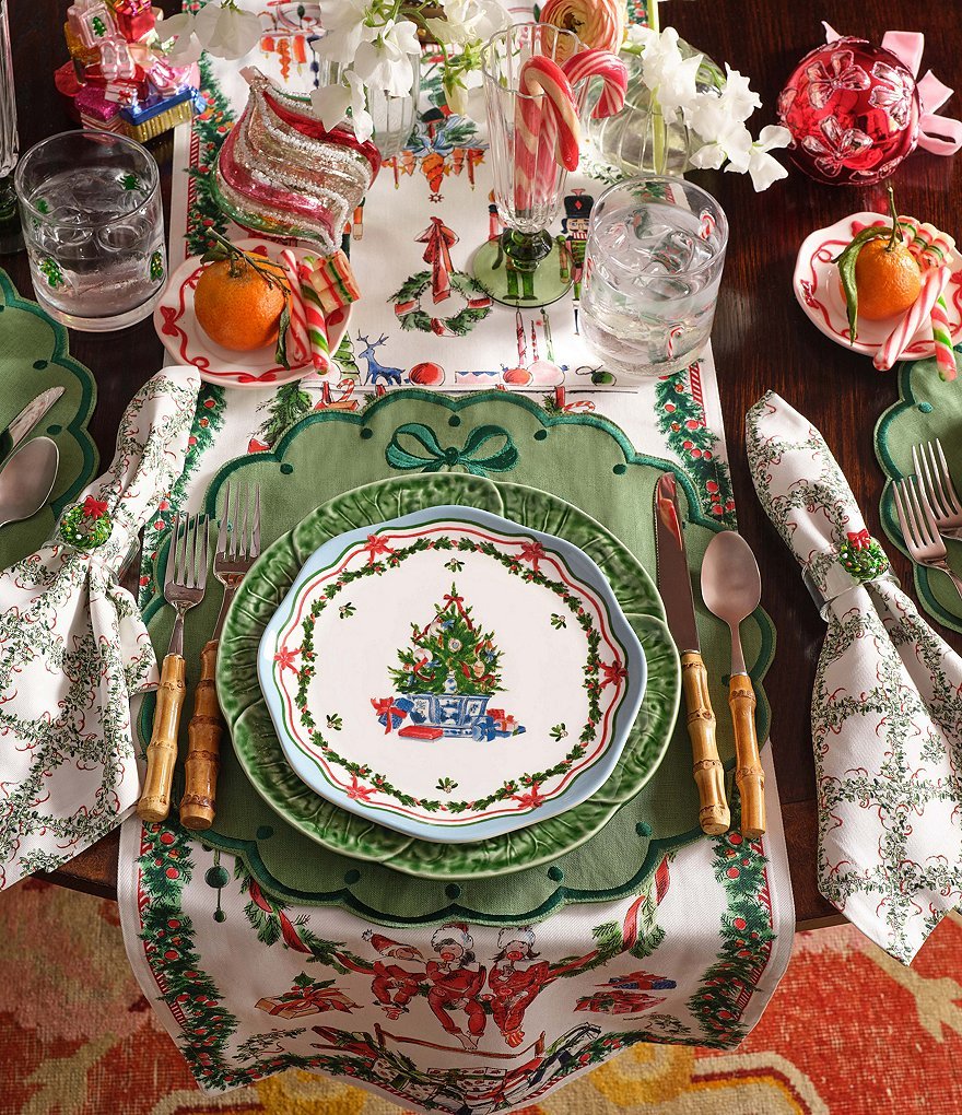 Southern Living Scalloped & Embroidered Bow Placemat, Set of 2 - Green - view 3