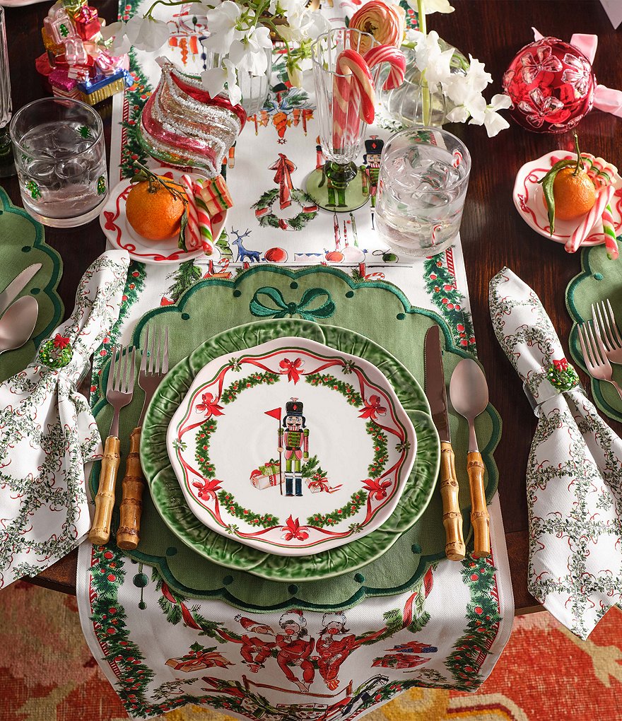 Southern Living Scalloped & Embroidered Bow Placemat, Set of 2 - Green - view 5