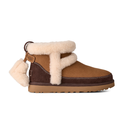UGG® Women's Classic Mini Heritage Round Toe Booties - Chestnut