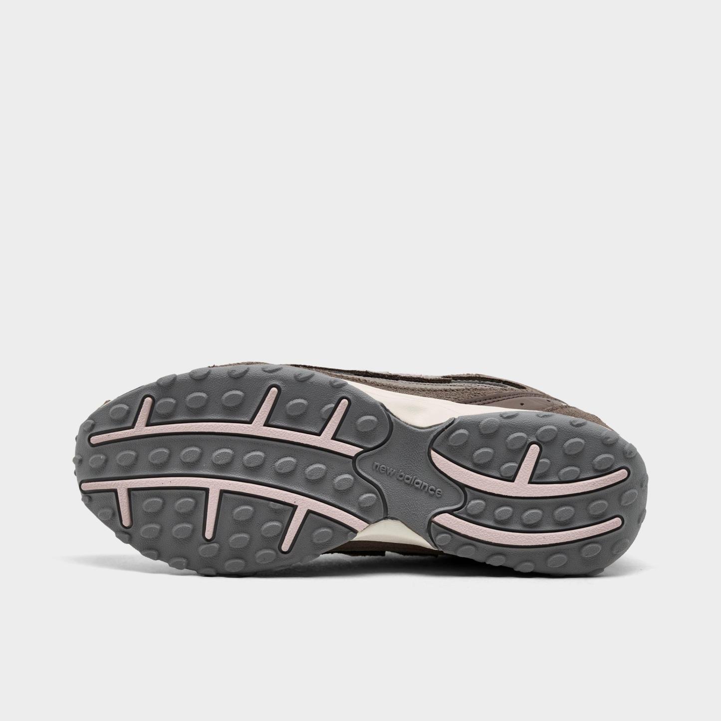 Women's New Balance 204L Casual Shoes - Cortado/Stone Pink - view 6
