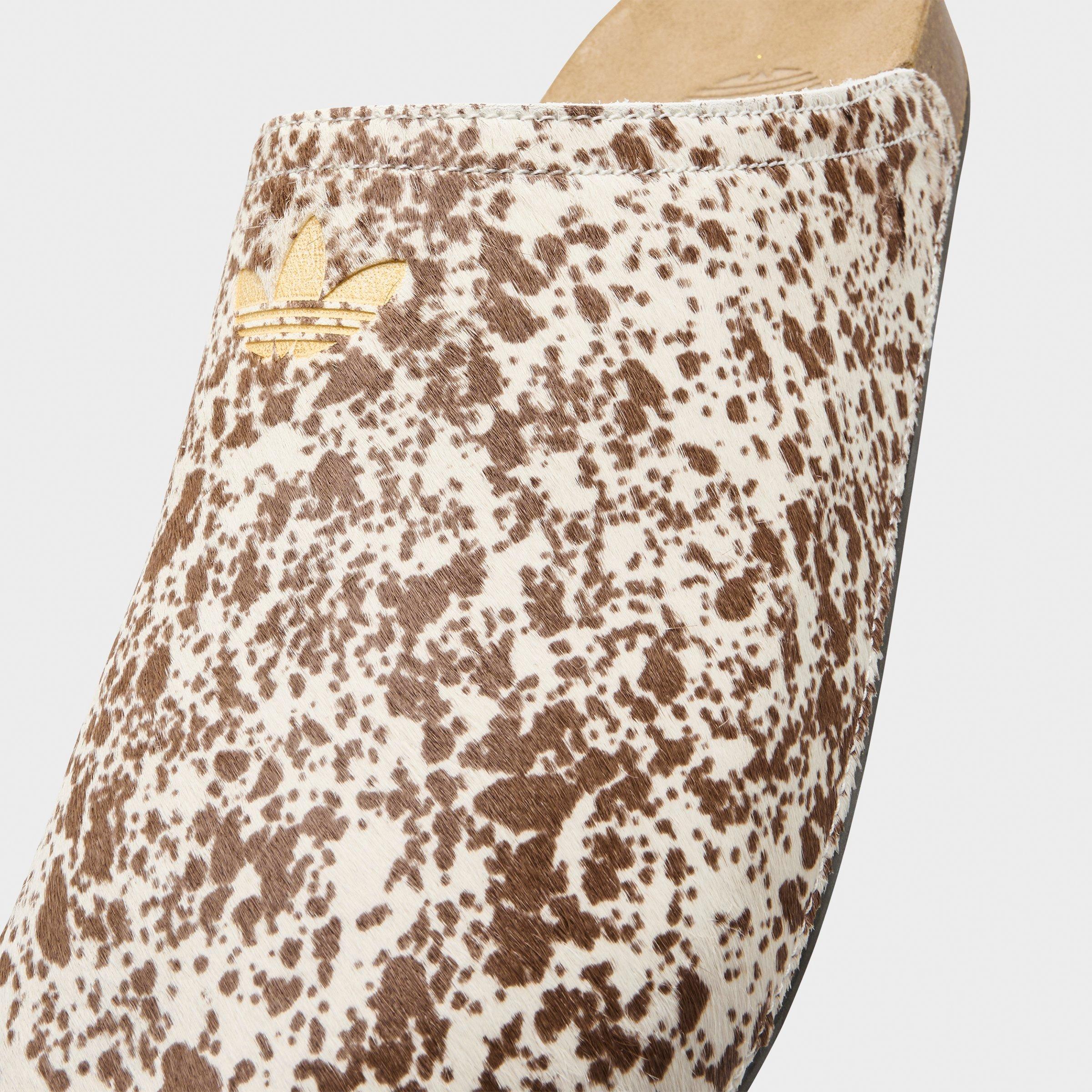 Men's adidas Originals Adimule Slide Sandals - Off White/Preloved Brown/Aurora Coffee - Detail shot