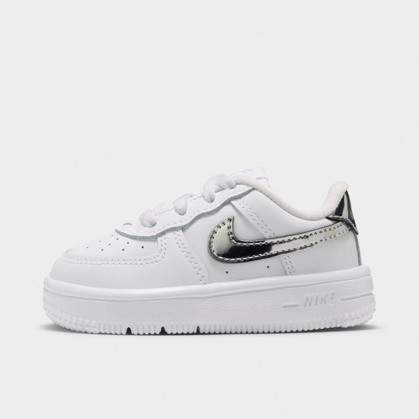 Infant and Kids' Toddler Nithtke Force 1 Low Casual Shoes - Part 1 - White/Metallic Silver - Left shoe facing left. Outside of the shoe.