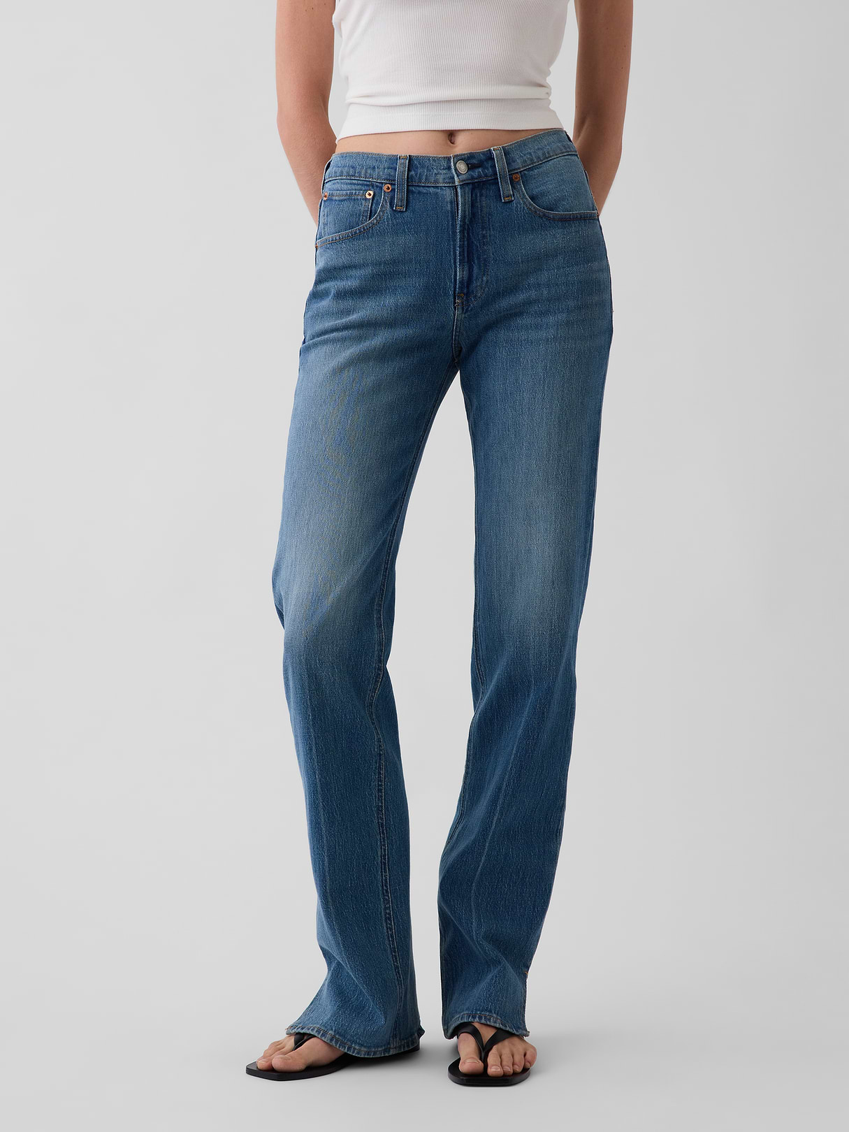 Mid Rise Relaxed Straight Jeans - Medium indigo