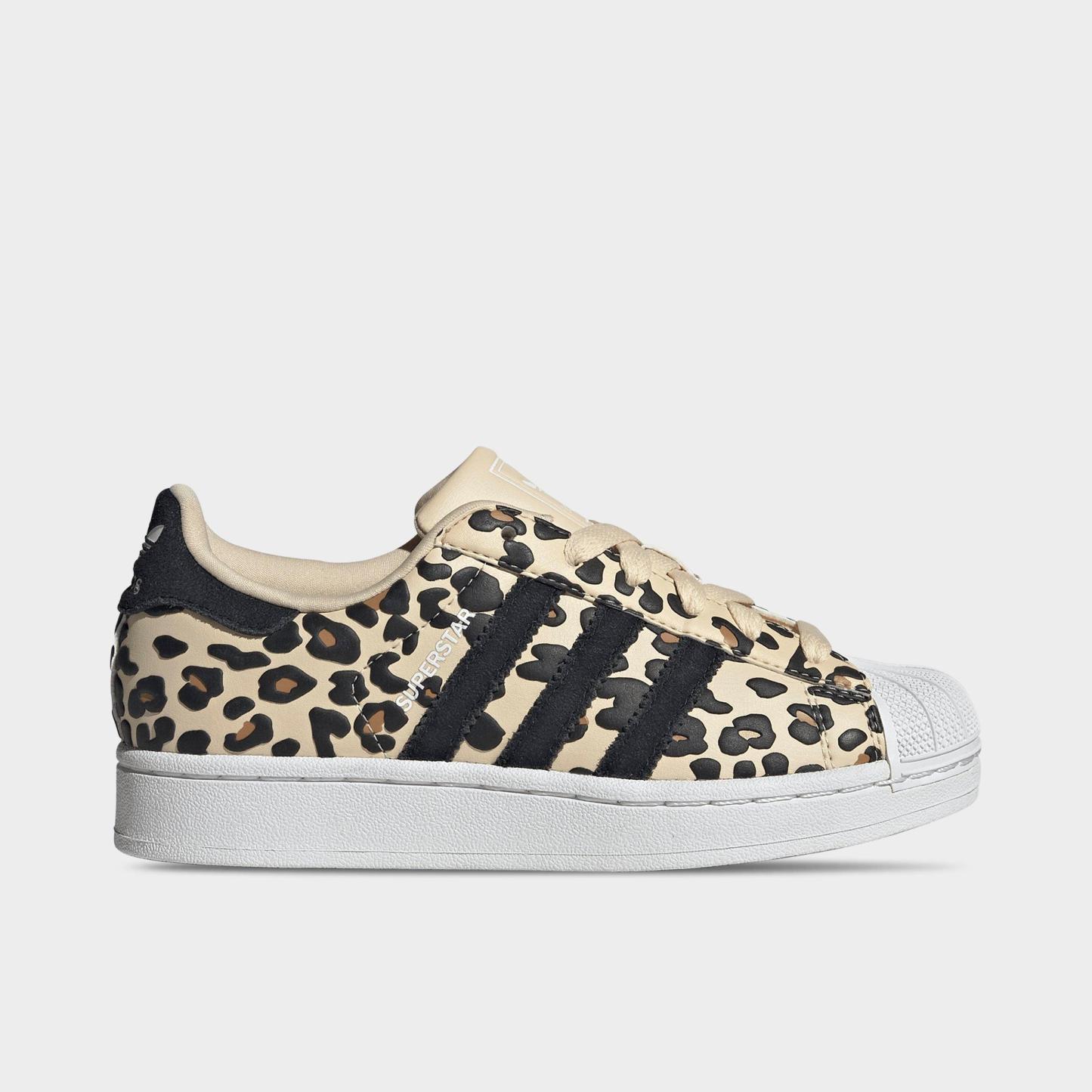 Big Kids' adidas Originals Superstar II Casual Shoes - Sand Strata/Black/White - Left shoe facing left. Outside of the shoe.