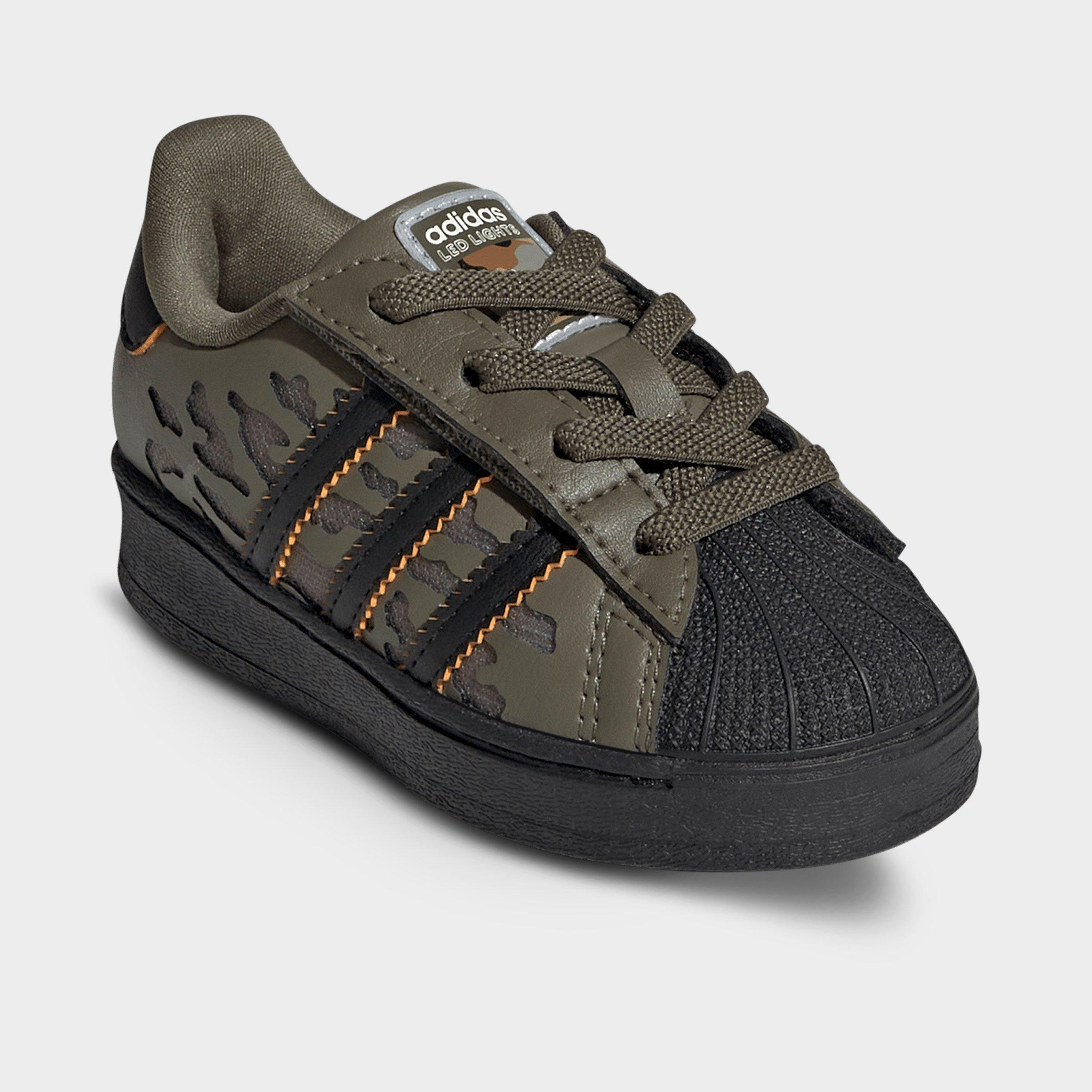 Kids' Toddler adidas Originals Superstar LED Lights Comfort Closure Stretch Lace Casual Shoes - Silver Pebble/Olive Strata/Core Black - Both shoes facing left