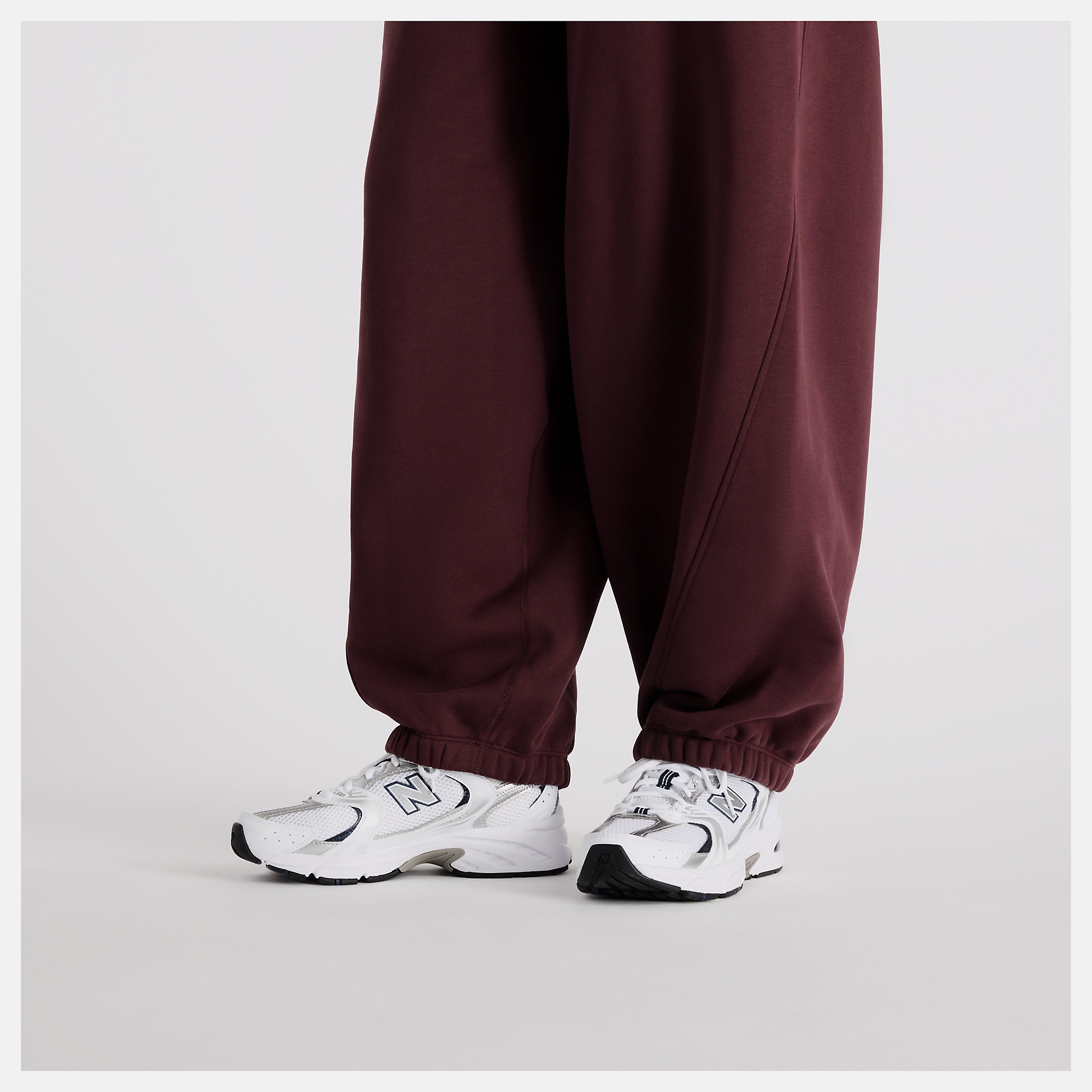 New Balance Athletics Crafted Fleece Pant, WB62L0NLYLR