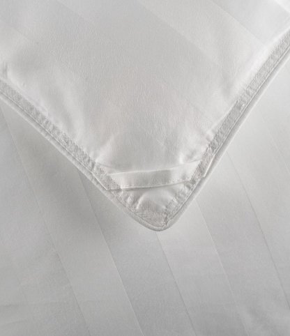Noble Excellence Lightweight Warmth Down Comforter Duvet Insert - White - view 3