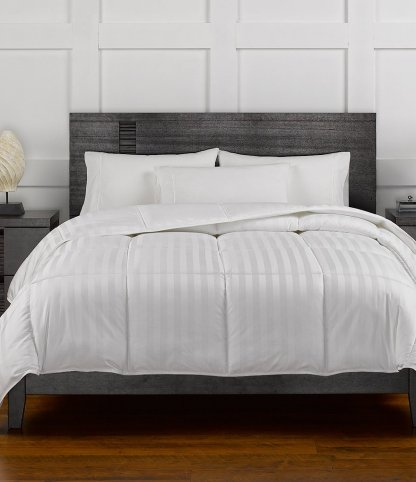 Noble Excellence Year-Round Warmth Down Comforter Duvet Insert - White - view 1
