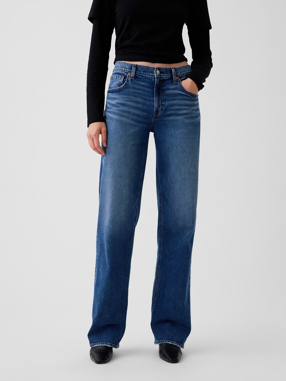 Low Rise '90s Loose Jeans - Medium wash