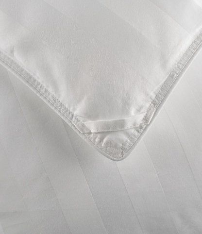 Noble Excellence Year-Round Warmth Down Alternative Comforter Duvet Insert - White - view 3