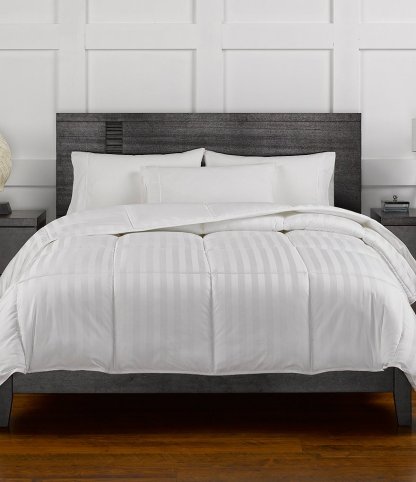Noble Excellence Year-Round Warmth Down Alternative Comforter Duvet Insert - White - view 1