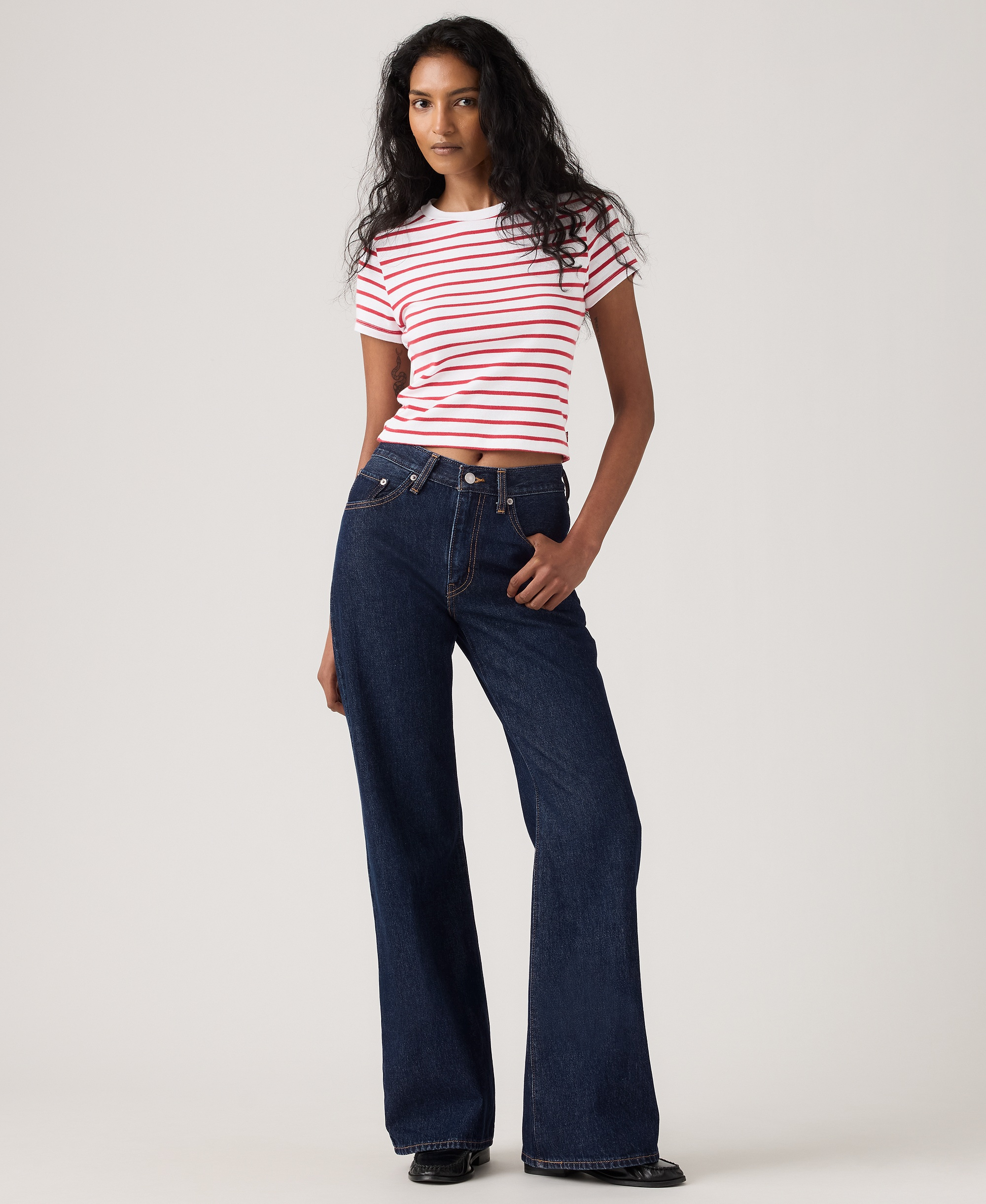 Levi's Women's Middy Loose Mid Rise Bootcut Jeans - Shaded View
