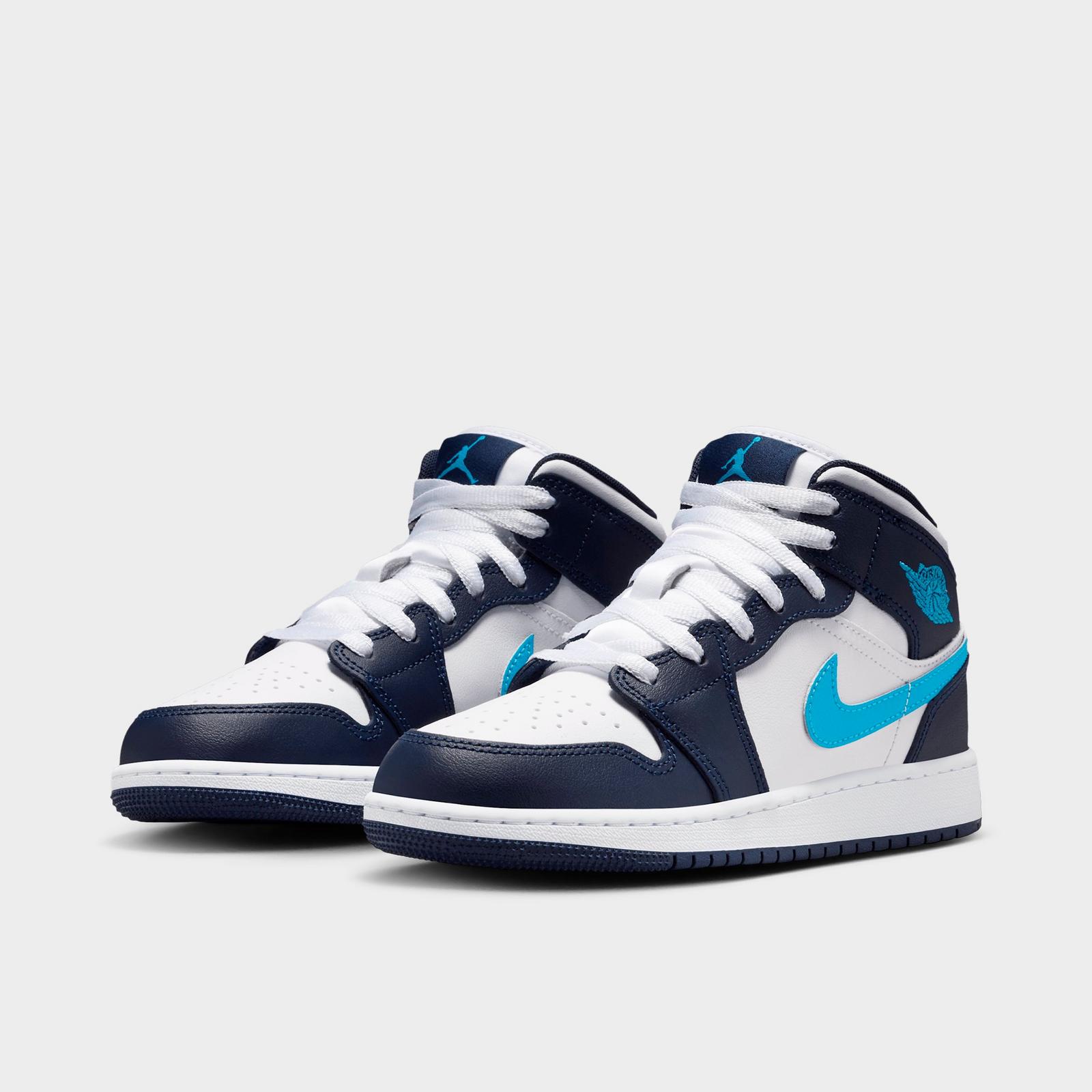 Big Kids' Air Jordan Retro 1 Mid Casual Shoes - Obsidian/White/Dark Powder Blue - view 2