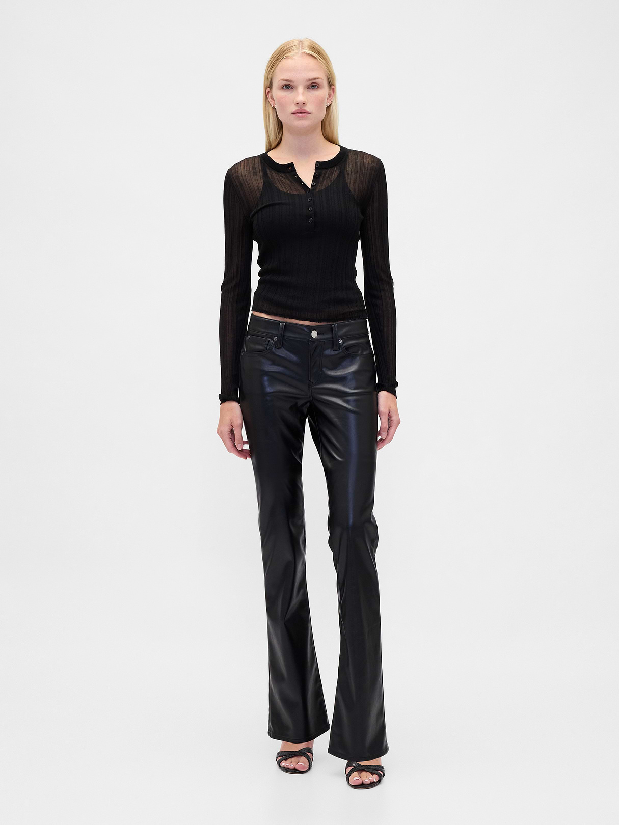 Low Rise Long & Lean Split-Hem Jeans - Black