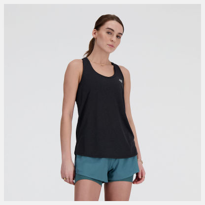 Tess is wearing size S and is 5'8.5"/174cm. Chest: 31.5"/80cm, Waist: 25.75"/65.5cm, Hips: 34.75"/88cm