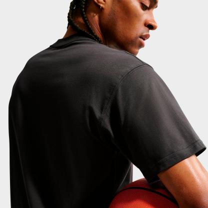 Men's Nike Basketball Goat Graphic T-Shirt - Off Noir