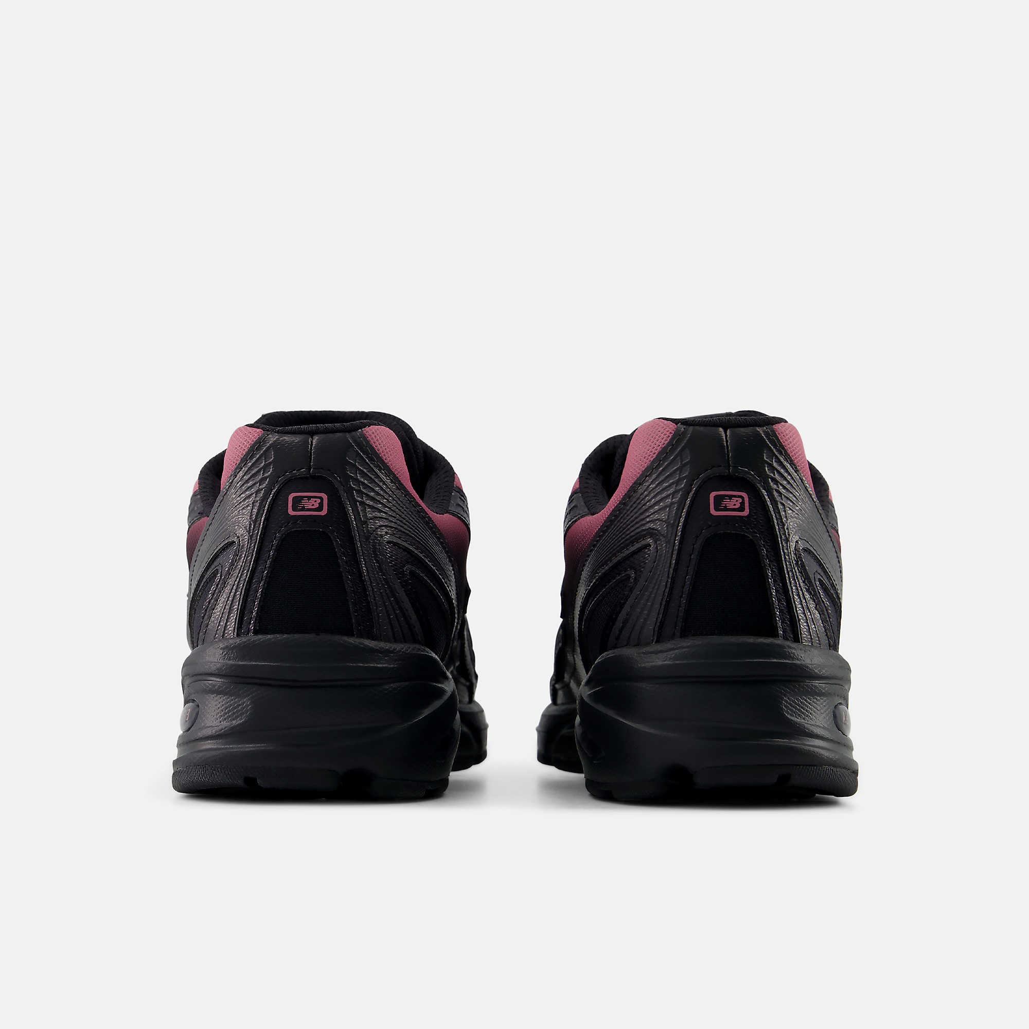 New Balance 740, U7405UL