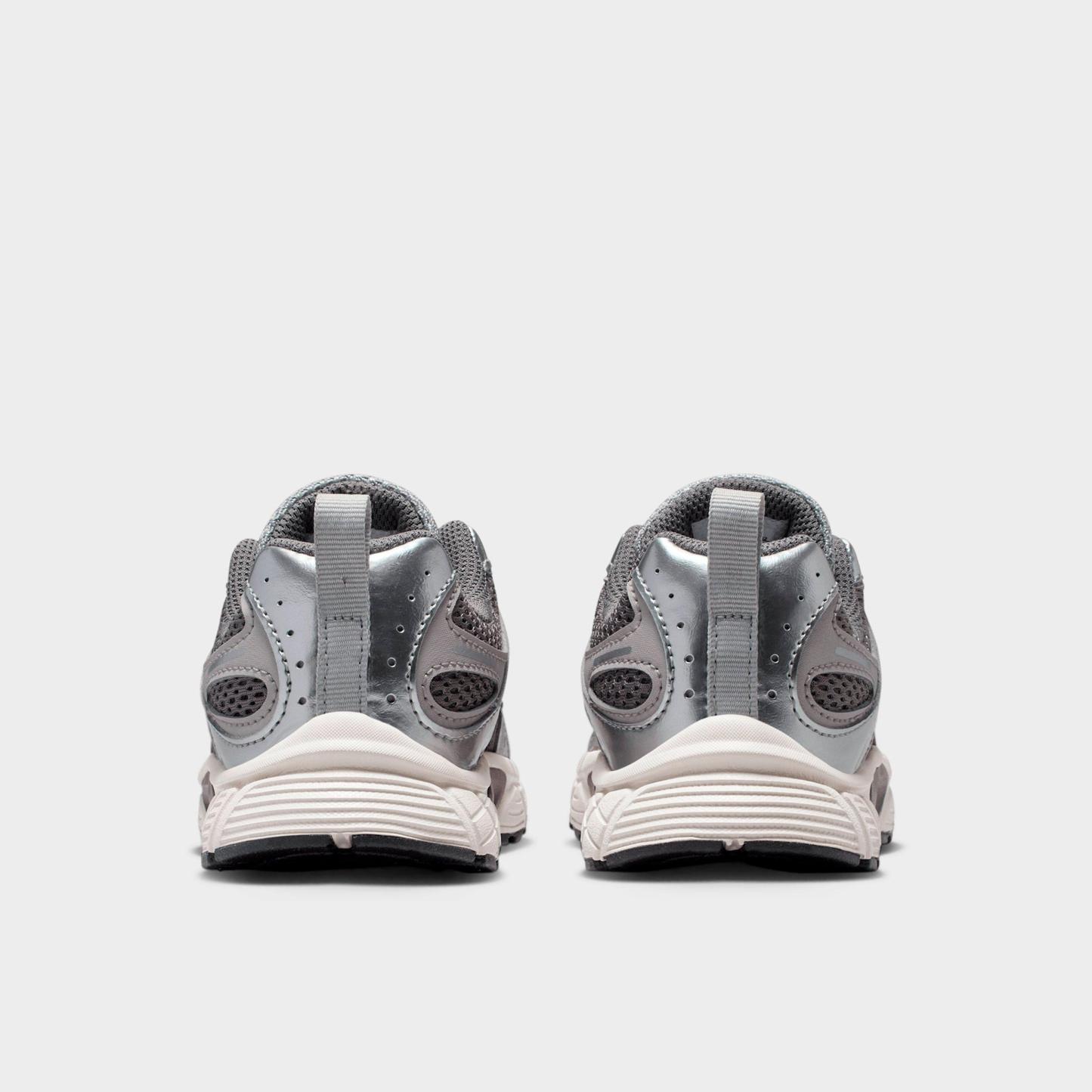 Little Kids' Nithtke V5 RNR Stretch Lace Casual Shoes - Cave Stone/College Grey/Vast Grey/Black - Back view