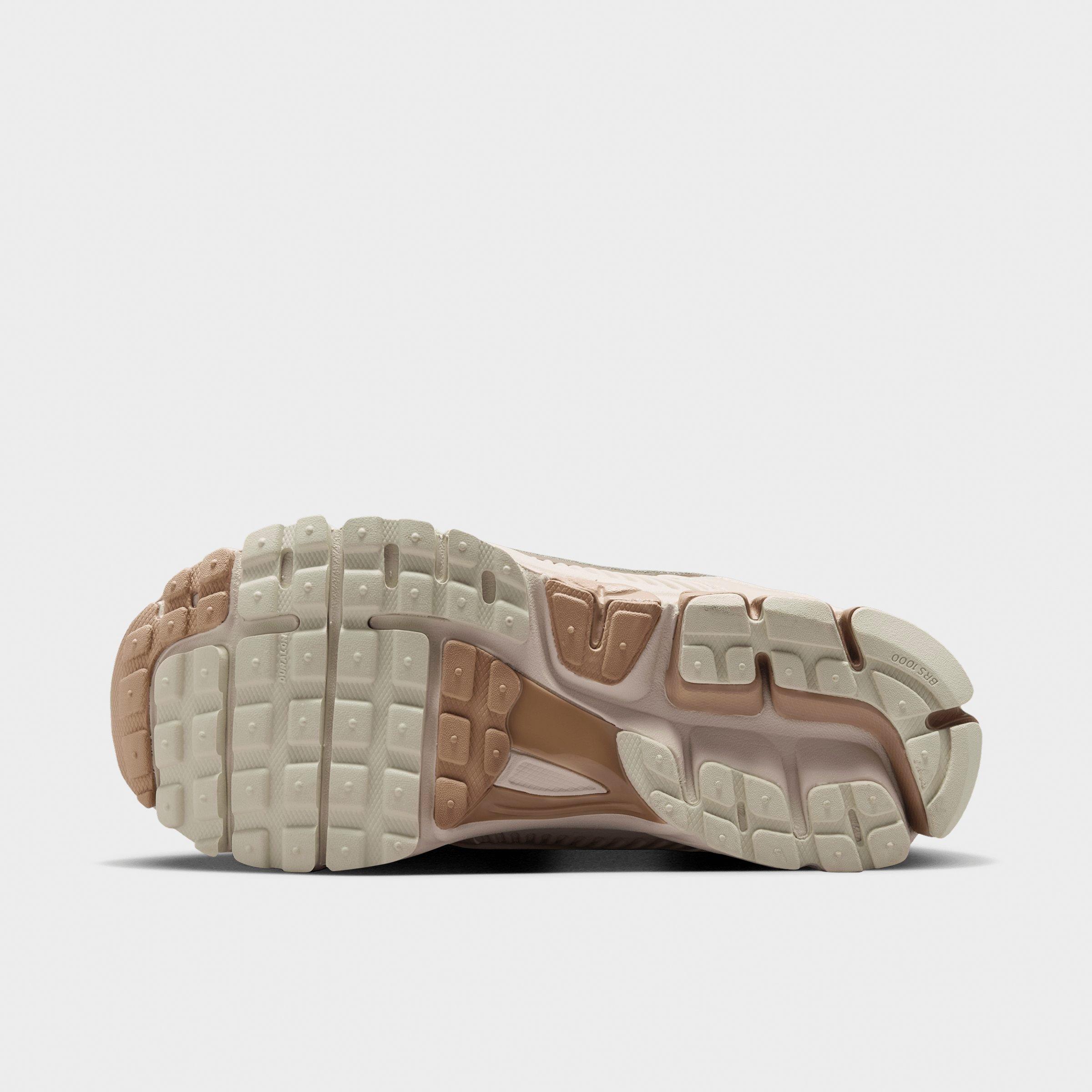 Women's Nithtke Zoom Vomero 5 Casual Shoes - Part 2 - Light Orewood Brown/Hemp/Phantom/Metallic Gold - Bottom view