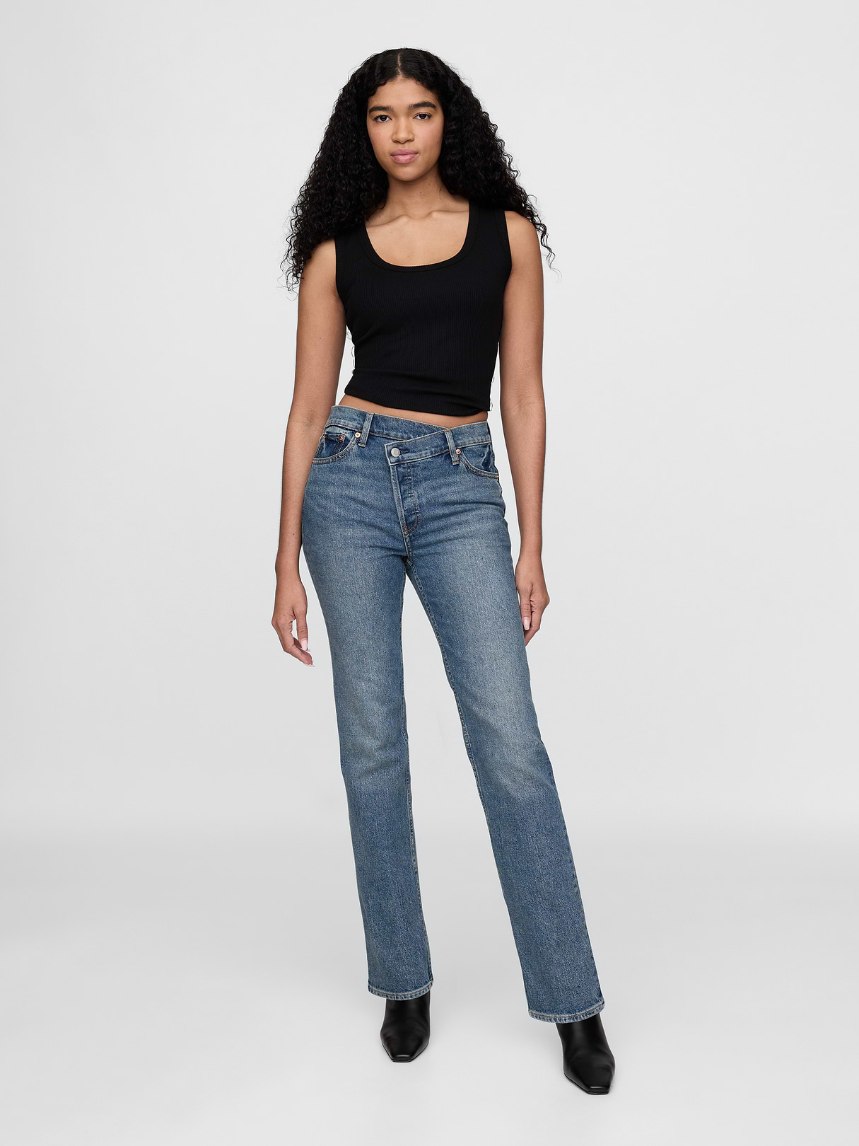 High Rise '90s Slim Straight Jeans - Blue vintage tint