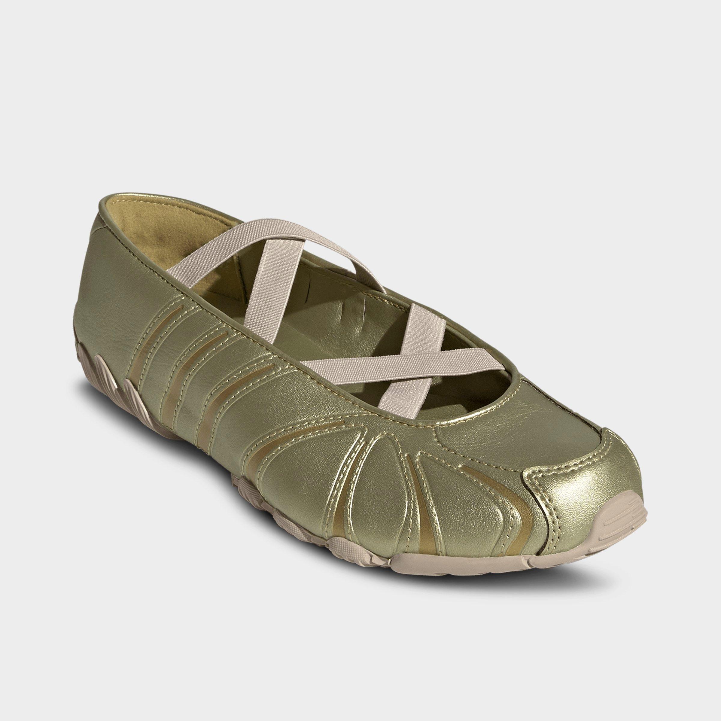 Women's adidas Originals Ghost Sprint Ballet Shoes - Gold Metallic/Gold Metallic/Crystal Linen - Both shoes facing left