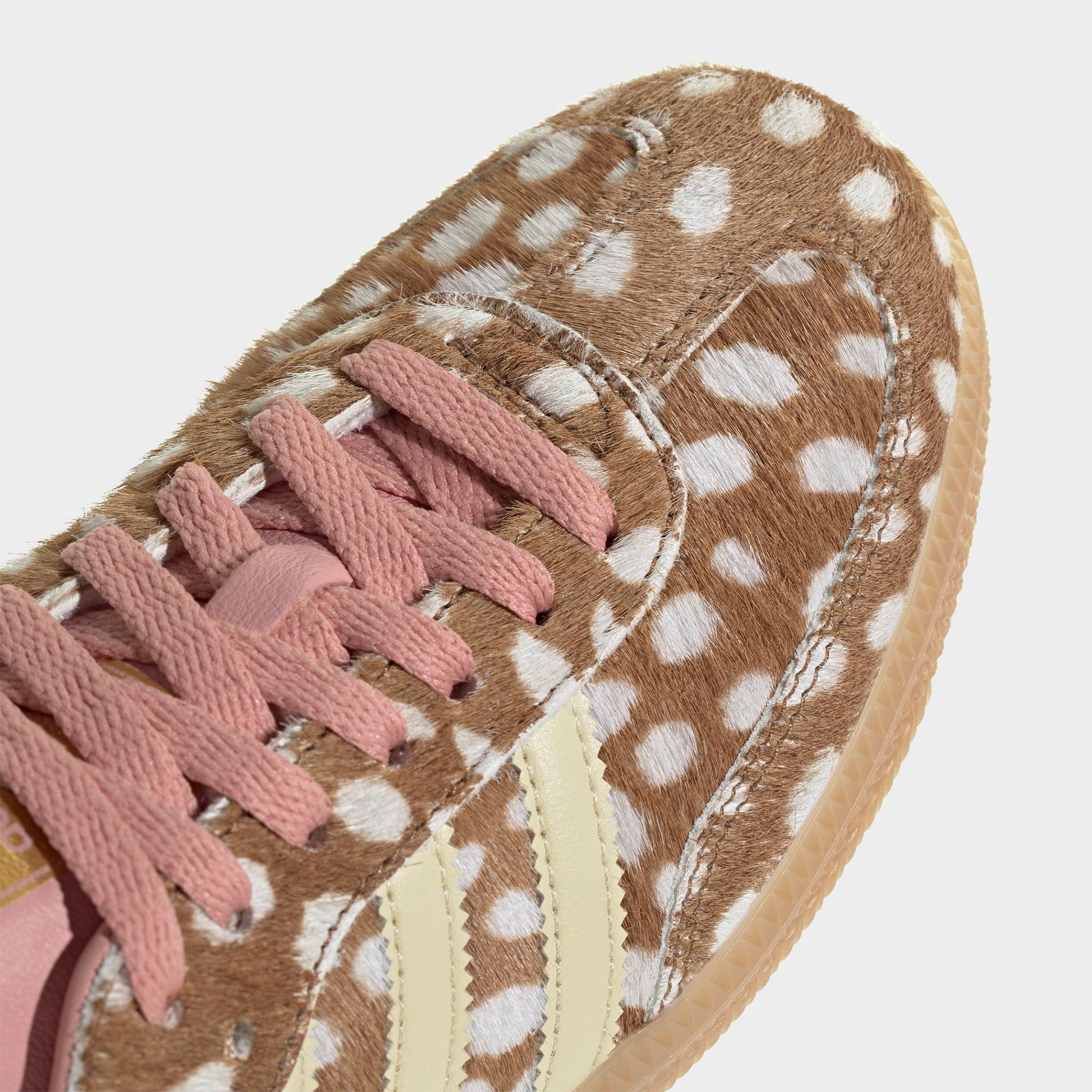Women's adidas Originals Samba OG Casual Shoes - Part 5 - Brown Desert/Warm Vanilla/Wonder Mauve - Detail shot