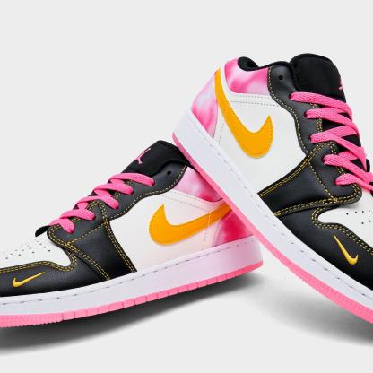 Big Kids' Air Jordan 1 Low SE Casual Shoes - -alternating high-traction grippy rubber sole - view 3