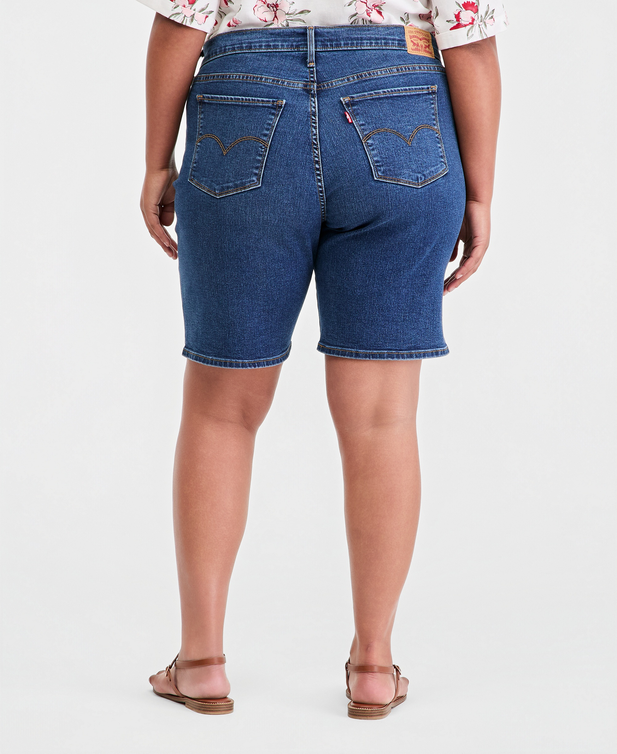 Levi's Women's Mid-Rise Shaping Bermuda Shorts - Clever Girl