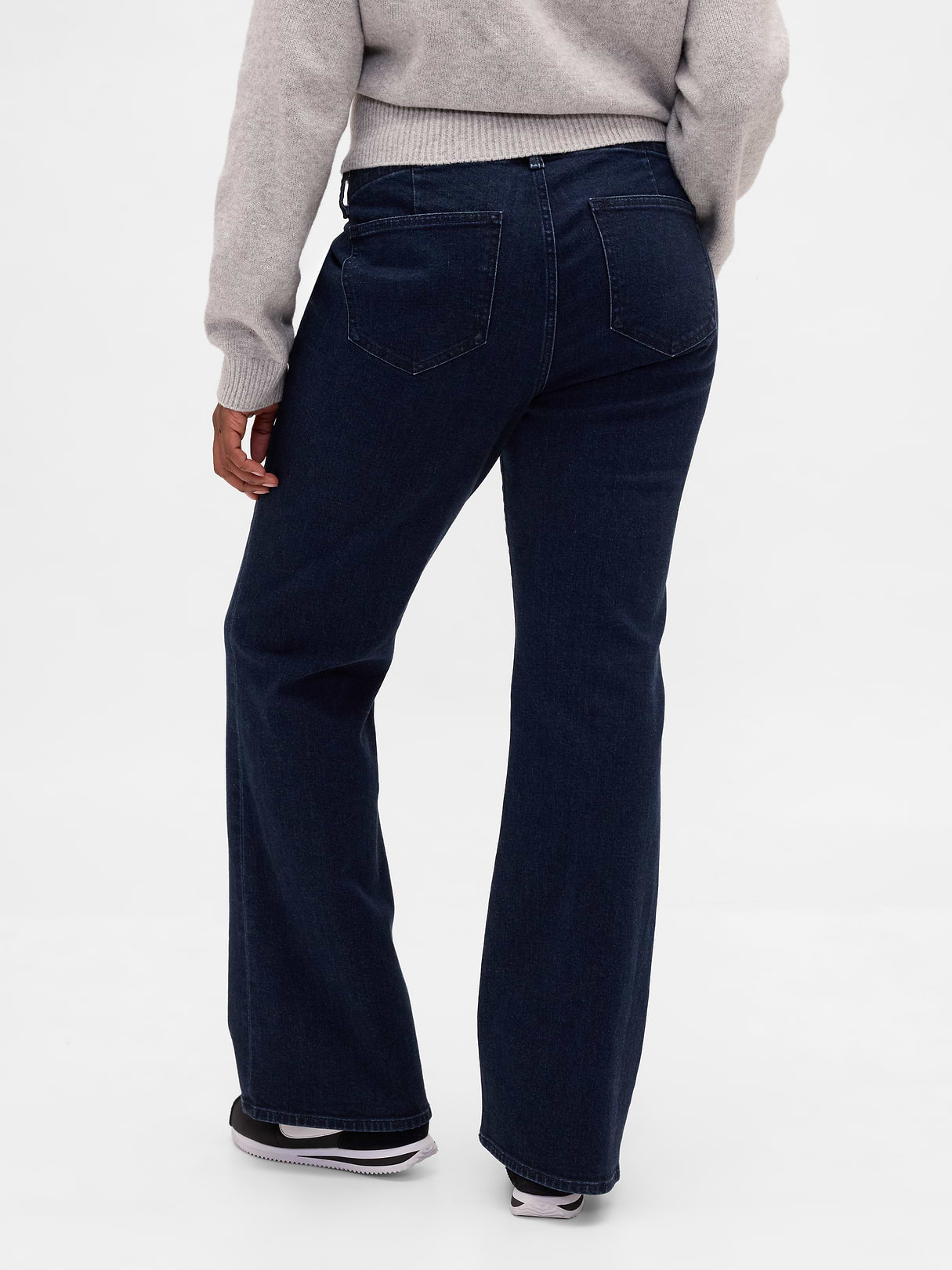 Low Rise Long & Lean Split-Hem Jeans - Dark rinse
