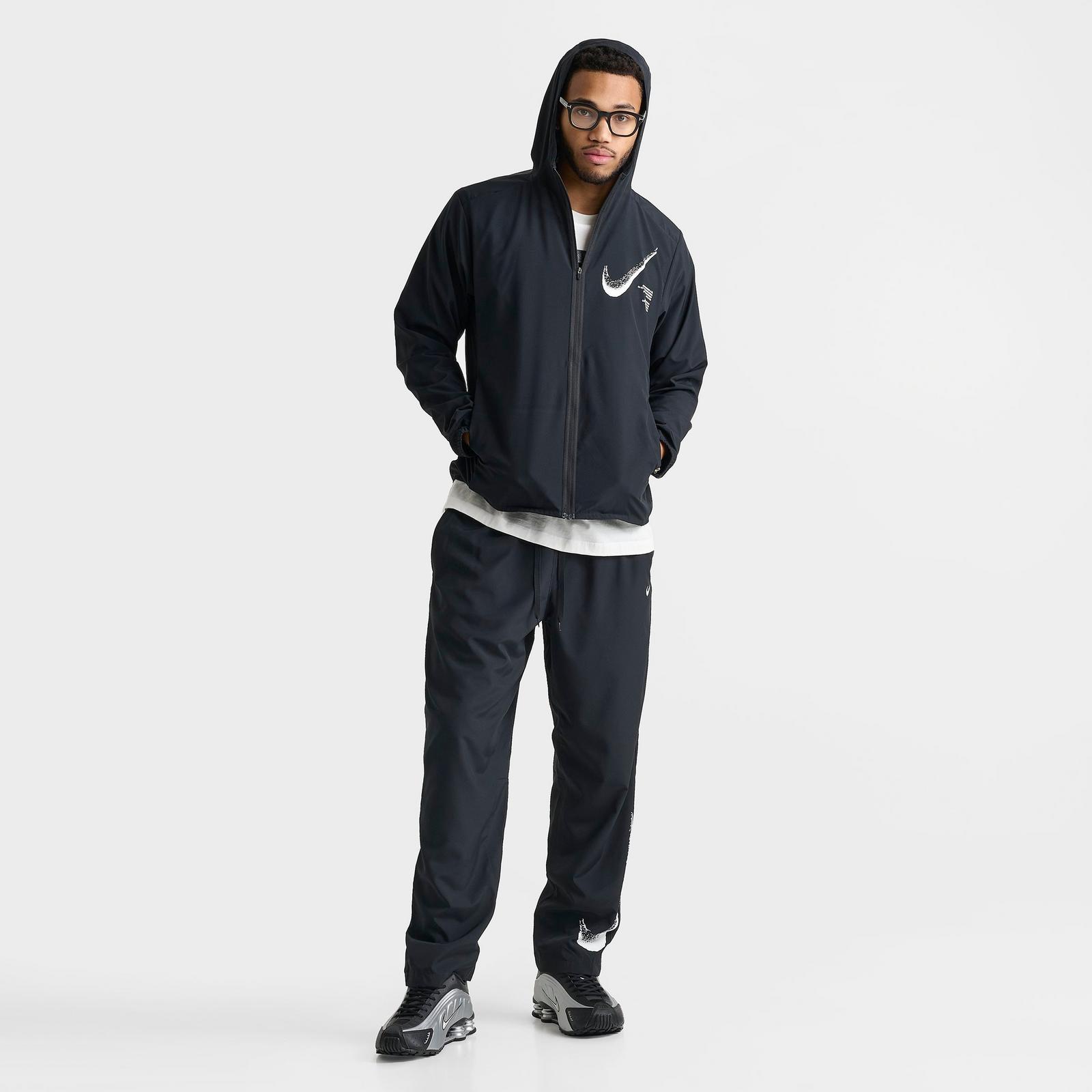 Men's Nike Dri-FIT Form Graphic Full-Zip Jacket - Black/Dark Smoke Grey