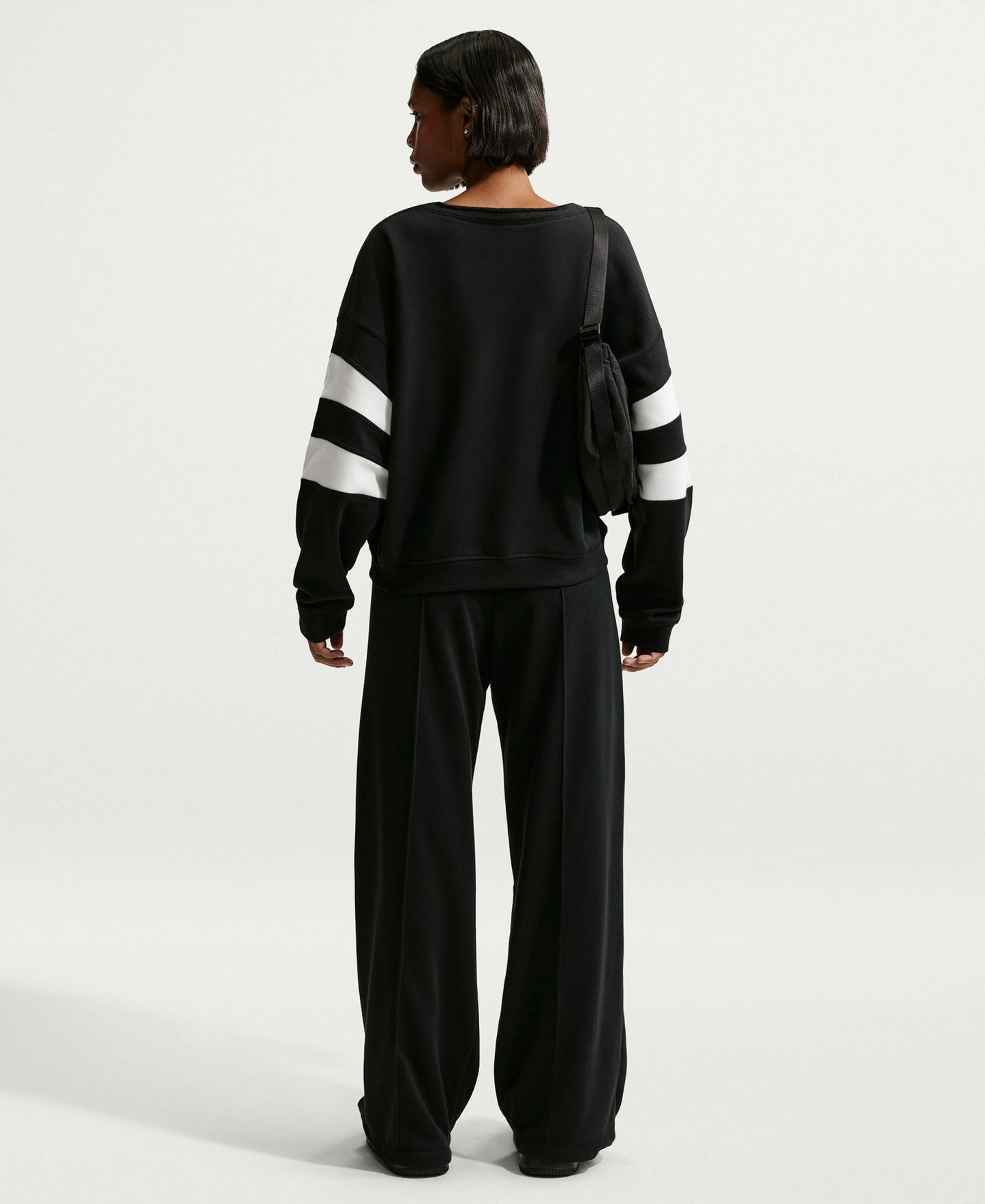 Nike Women's Sportswear Club Fleece Oversized V-Neck Sweatshirt - Black/Sail/Sail