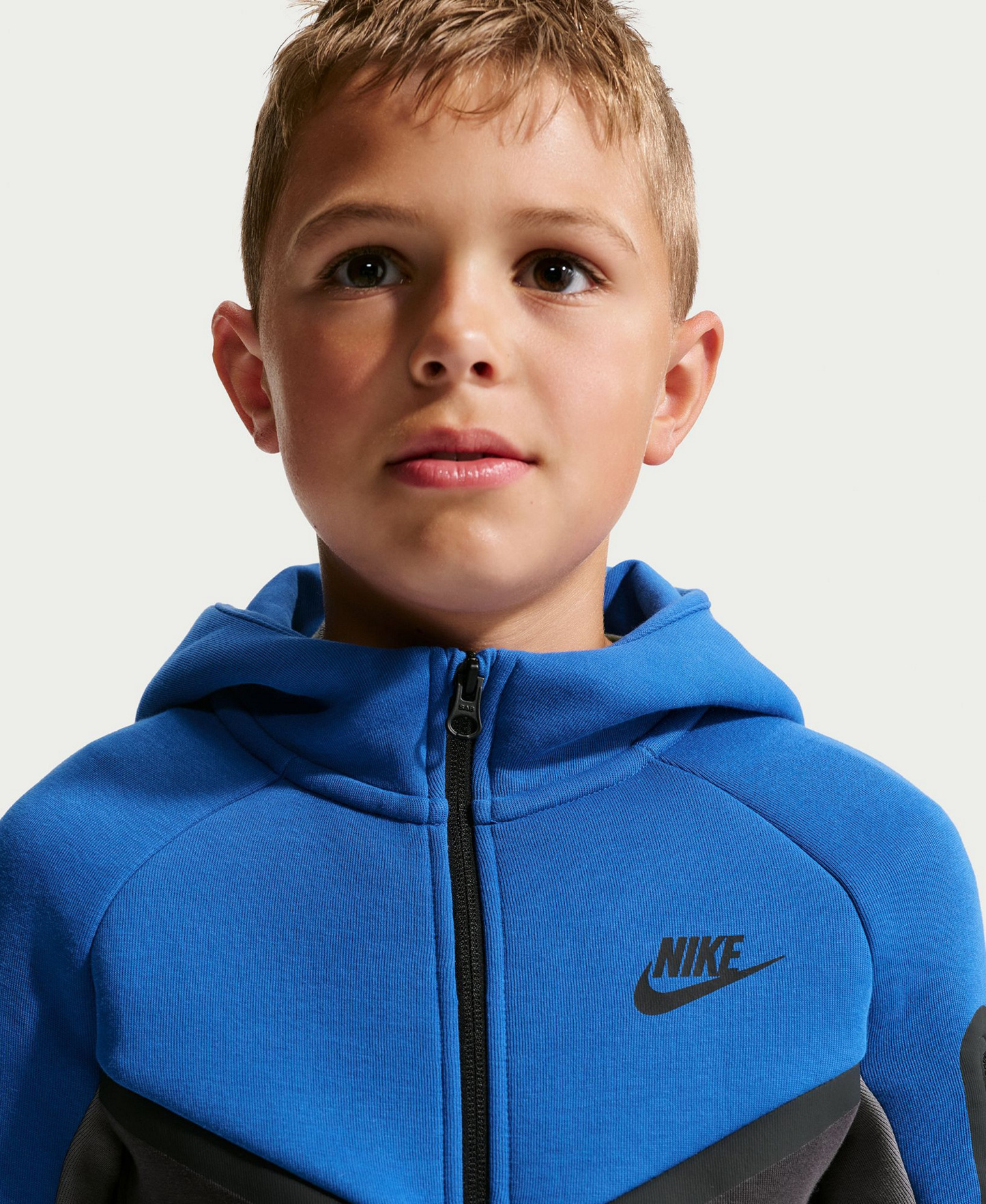 Nike Boys' and Girls' 7-20 Sportswear Tech Fleece Full-Zip Hoodie - Game Royal/Anthracite/Smoke Gray/Black