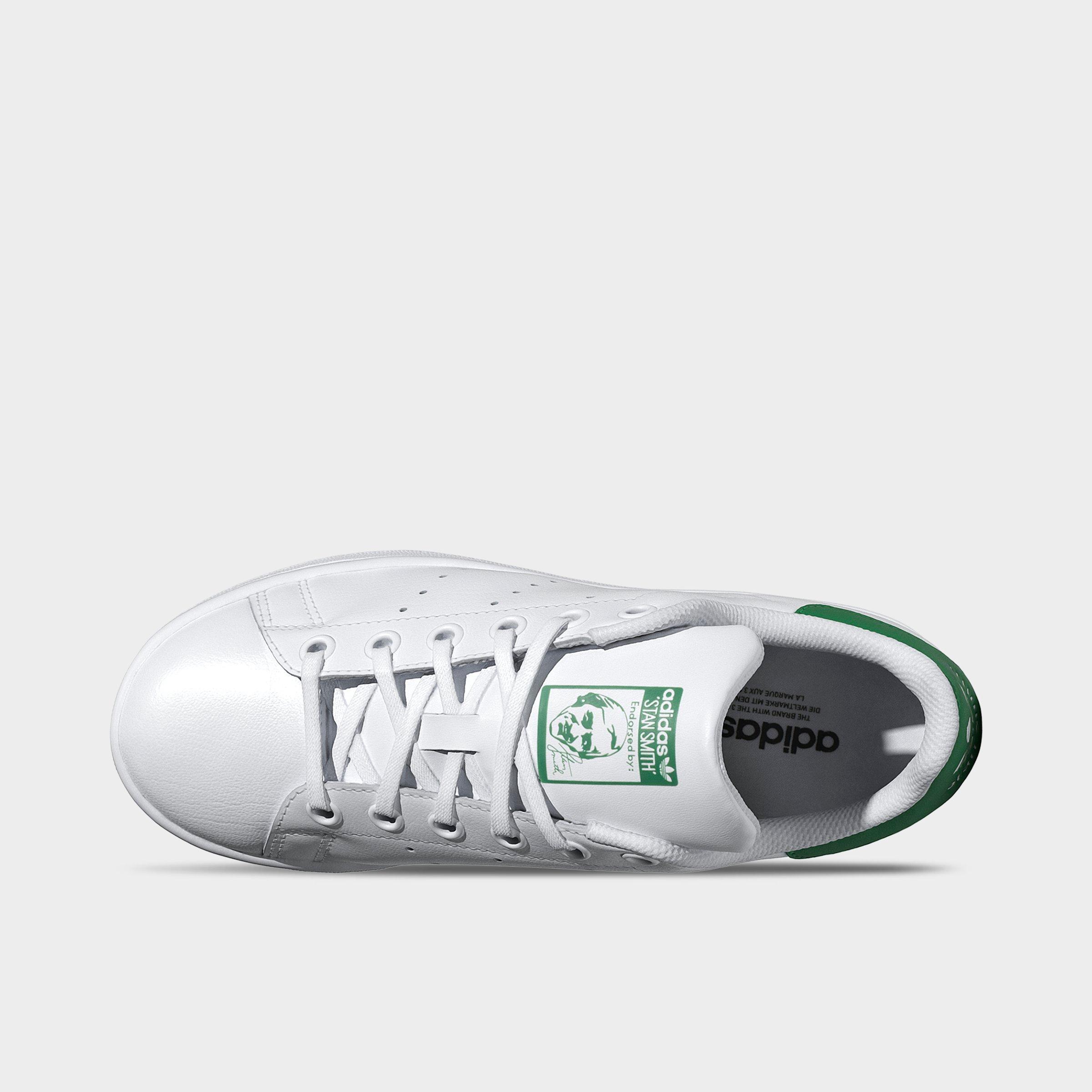 Big Kids' adidas Originals Stan Smith Casual Shoes - White/White/Green - Top view