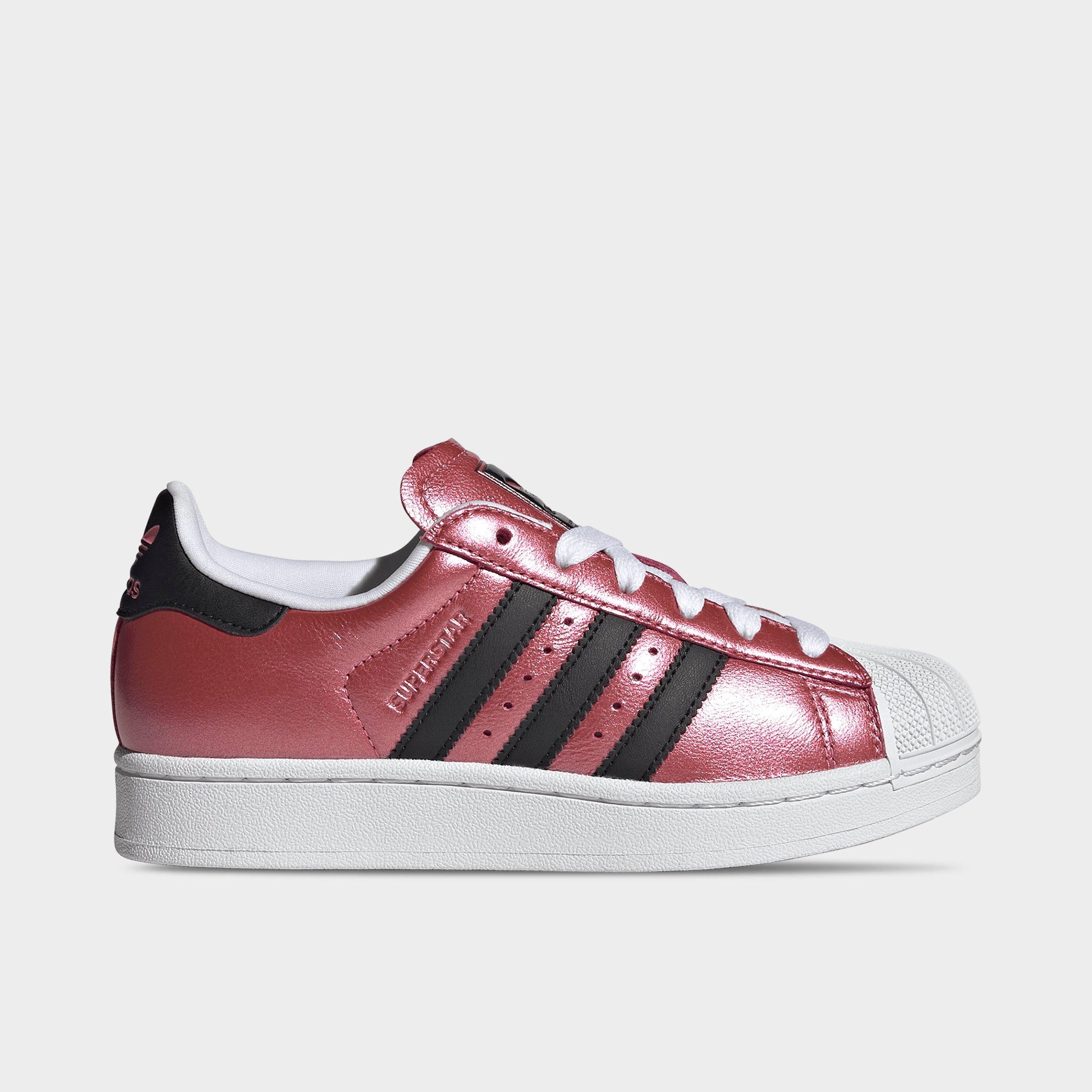 Big Kids' adidas Originals Superstar II Casual Shoes - Pink Fusion/Black/White - Left shoe facing left. Outside of the shoe.