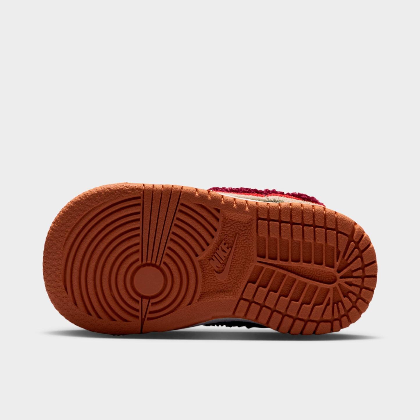 Kids' Toddler Nithtke Dunk Low Casual Shoes - Beige/Midnight Navy/Speed Red/Green Noise - Bottom view