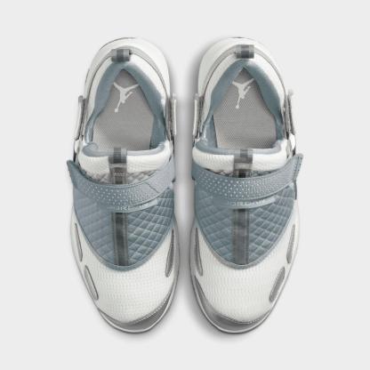 Women's Jordan Trunner LX Casual Shoes - Wolf Grey/Reflective Silver/Summit White - view 5