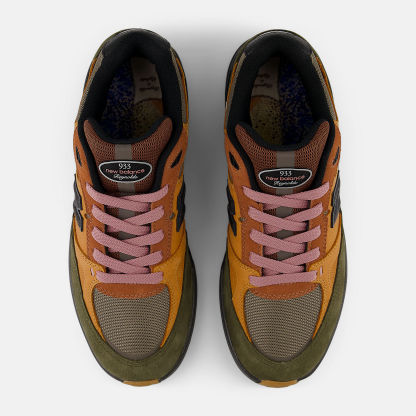 New Balance Mike Gigliotti x NB Numeric 933 Reynolds, NM933LOT