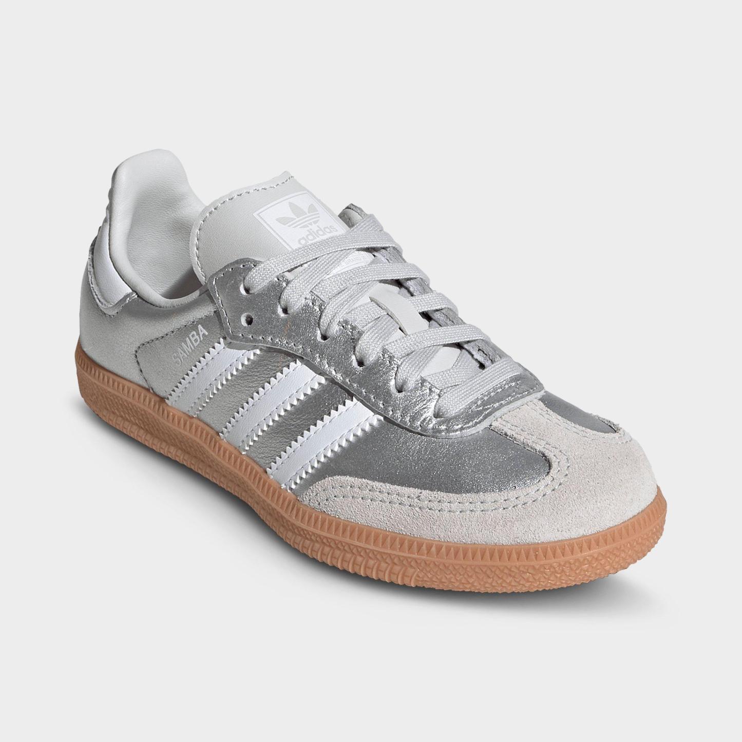 Little Kids' adidas Originals Samba OG Casual Shoes - Silver Metallic/Cloud White/Gum - Both shoes facing left