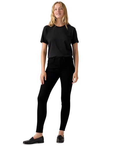 Levi's Women's 720 High-Rise Stretchy Super-Skinny Jeans - Black Squared