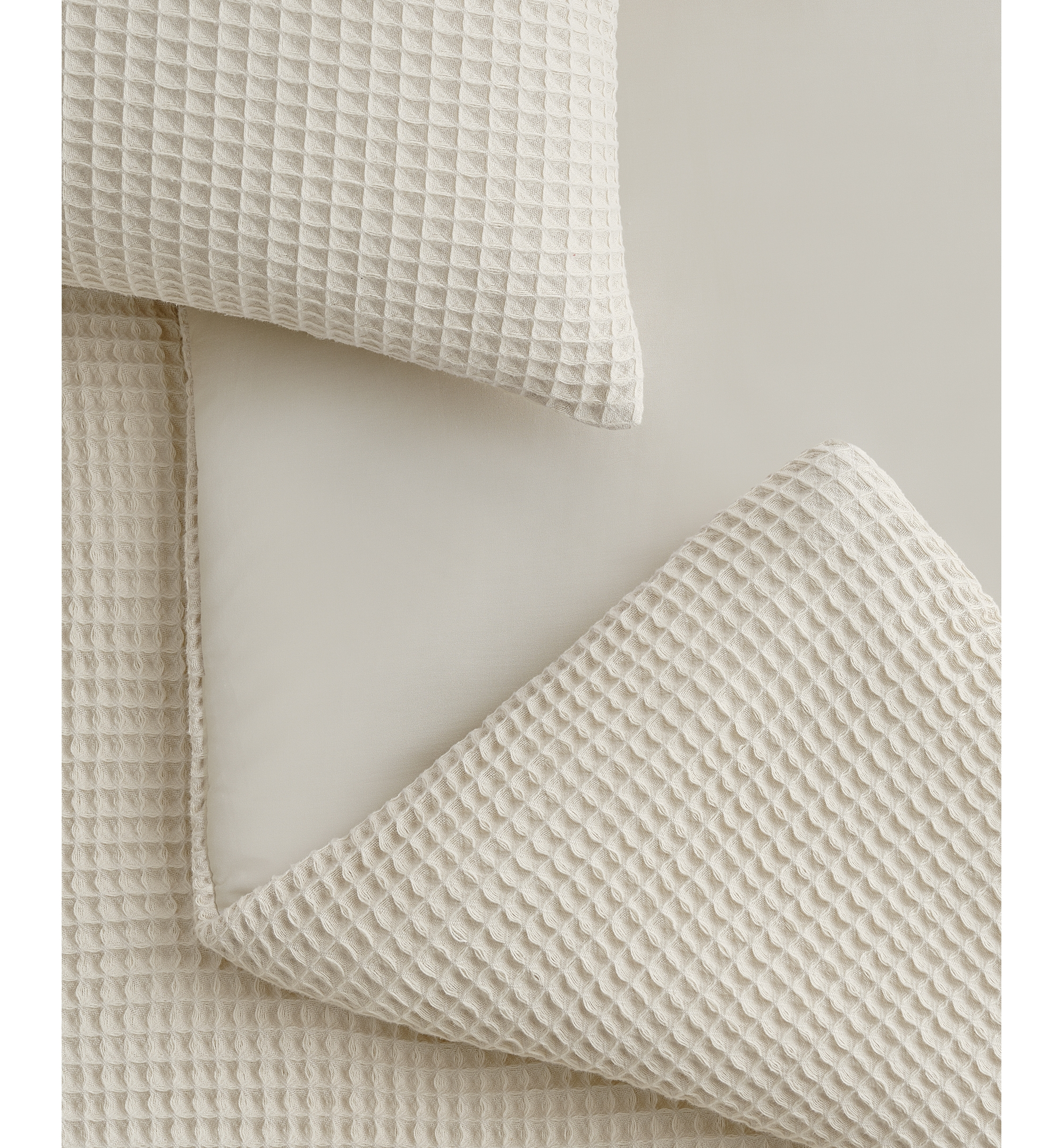 UGG® Kyla Waffle Comforter Set - Cream