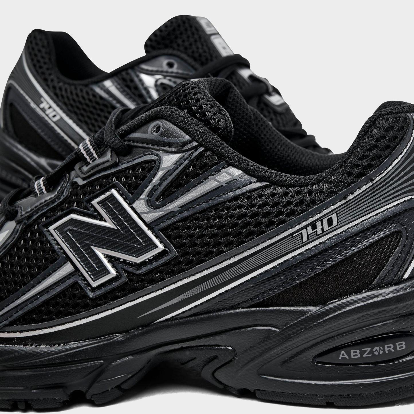 Big Kids' New Balance 740 Casual Shoes - Black/Silver Metallic - view 3
