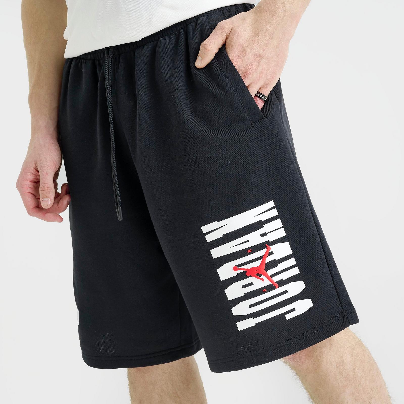 Men's Jordan Brooklyn Varsity Fleece Shorts - Black/Chile Red - view 5
