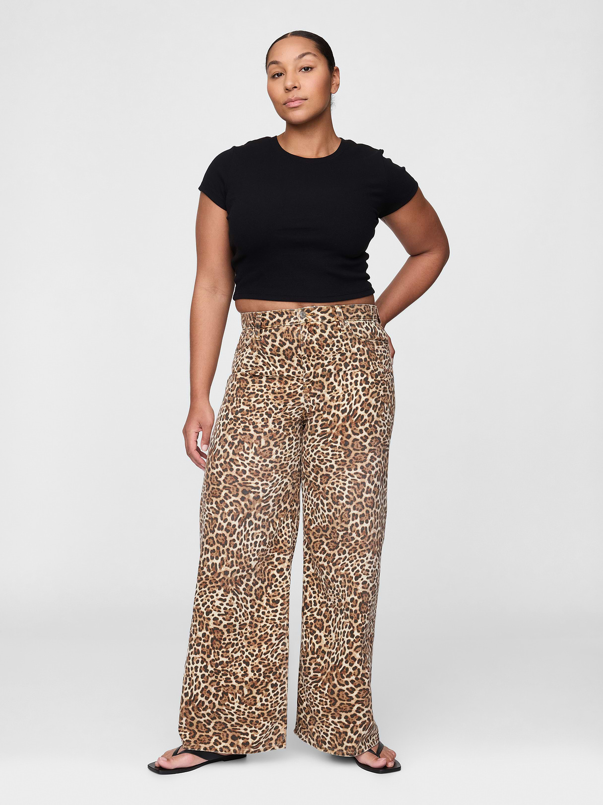 Mid Rise UltraSoft Baggy Jeans - Leopard brown