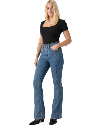 Levi's Women's 725 High-Rise Bootcut Jeans - We Have Arrived