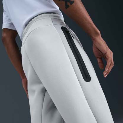 Nike Tech Men's Colour-Block Open-Hem Fleece Trousers - Light Silver/Light Smoke Grey/Black
