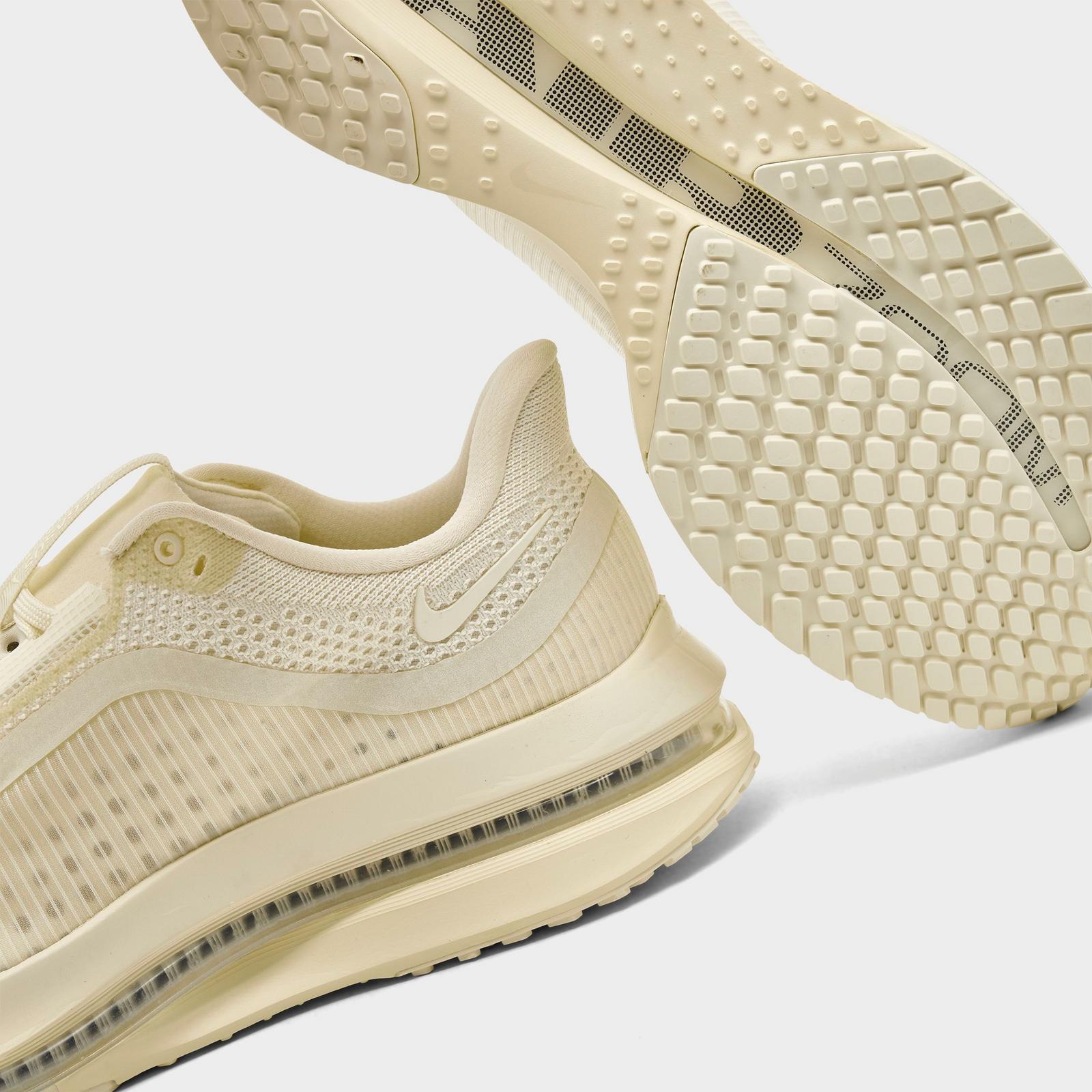 Men's Nike Pegasus Premium Running Shoes - Natural/Mushroom/Natural/Black (IQ5691-100)